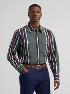 Wrangler Men's Vintage Brushpopper Western Snap Shirt in Field Olive