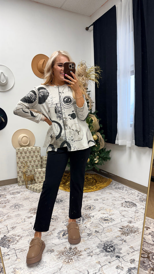 Jess & Jane "Tempo" Asymmetric Hem Offset Pocket Top