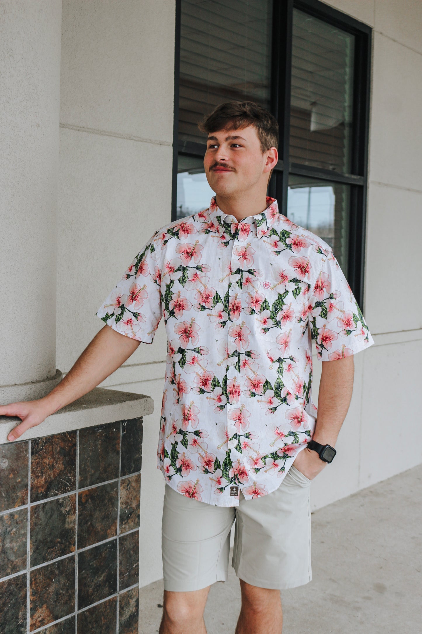 Men Ariat Blush & White Floral Button Up Shirt