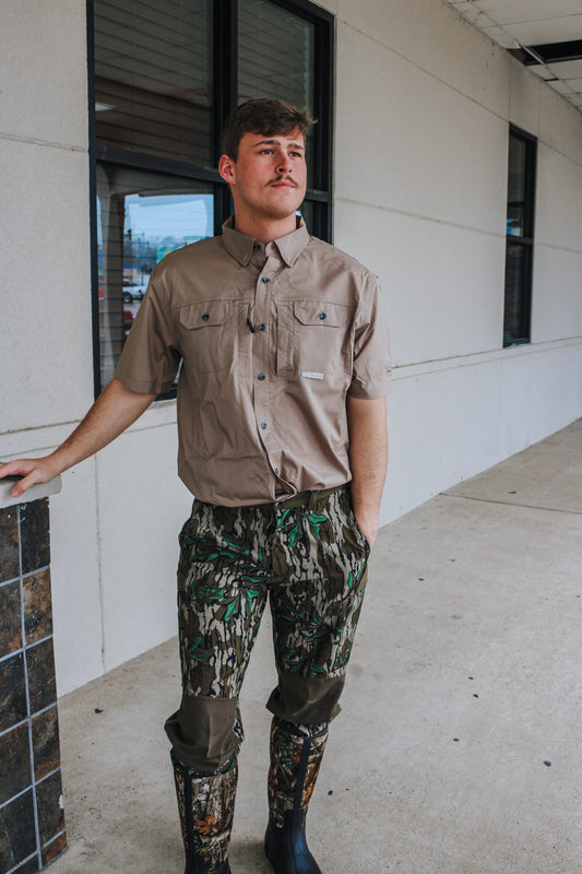 Men's Wing Shooter Trey Short Sleeve Shirt- Timber Wolf Khaki