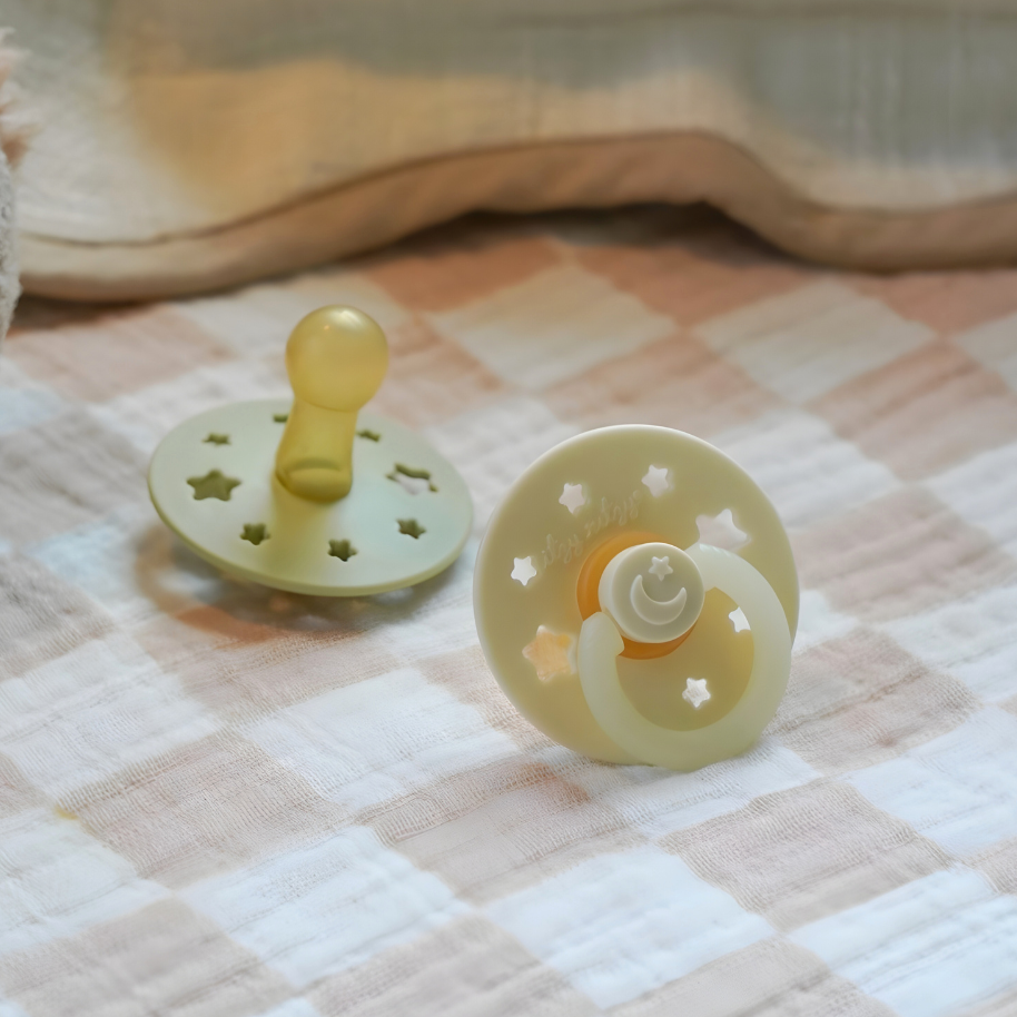 Itzy Soother™ Glow in the Dark Pistachio Rubber Pacifier
