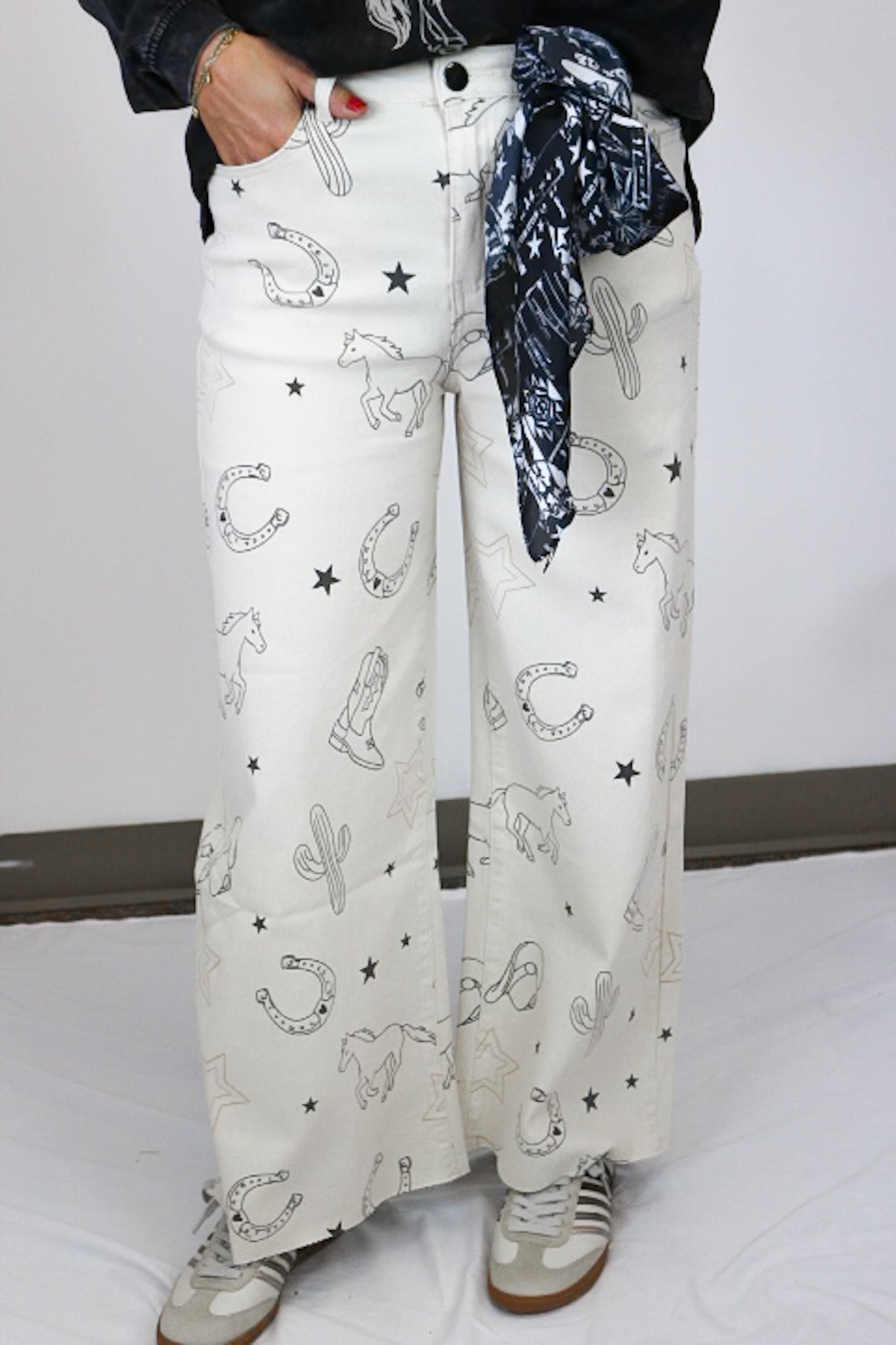 Western Khaki Motifs Pant