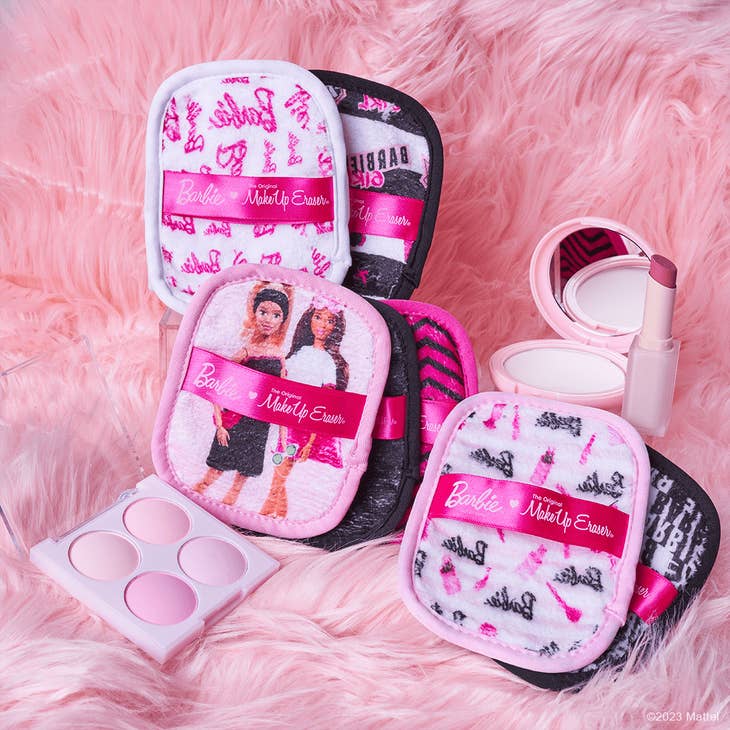 Barbie 7-Day Makeup Eraser Gift Set