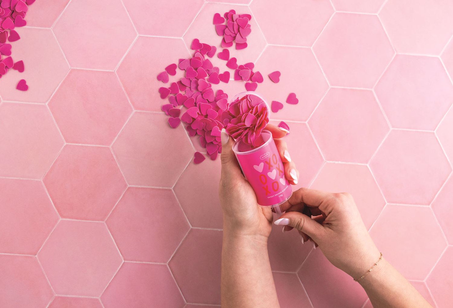 Valentine's Bath Confetti Poppers -4 Styles