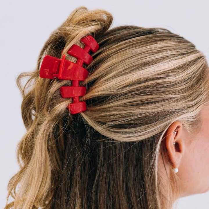 Classic Medium Hair Clip- Rudolph Red