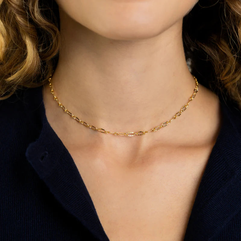 Demi-Fine 18K Gold Modern Paperclip Necklace