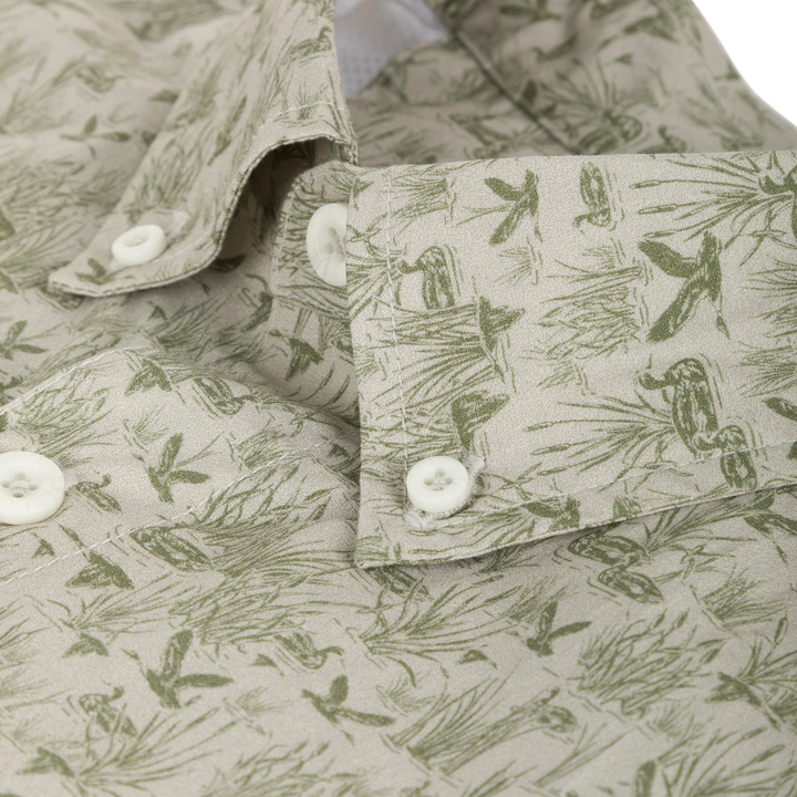 Men's Cotton Marsh Print Short Sleeve Shirt- Timber Wolf & Burnt Olive