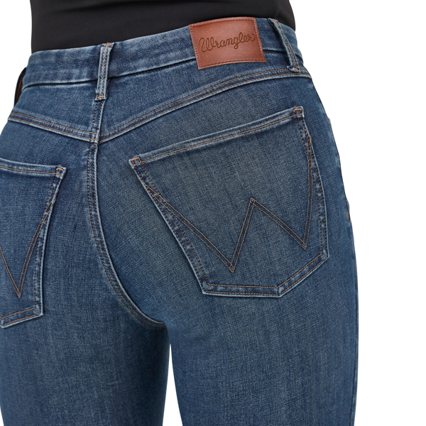 Wrangler Bespoke Flare High Rise Raelyn Jeans