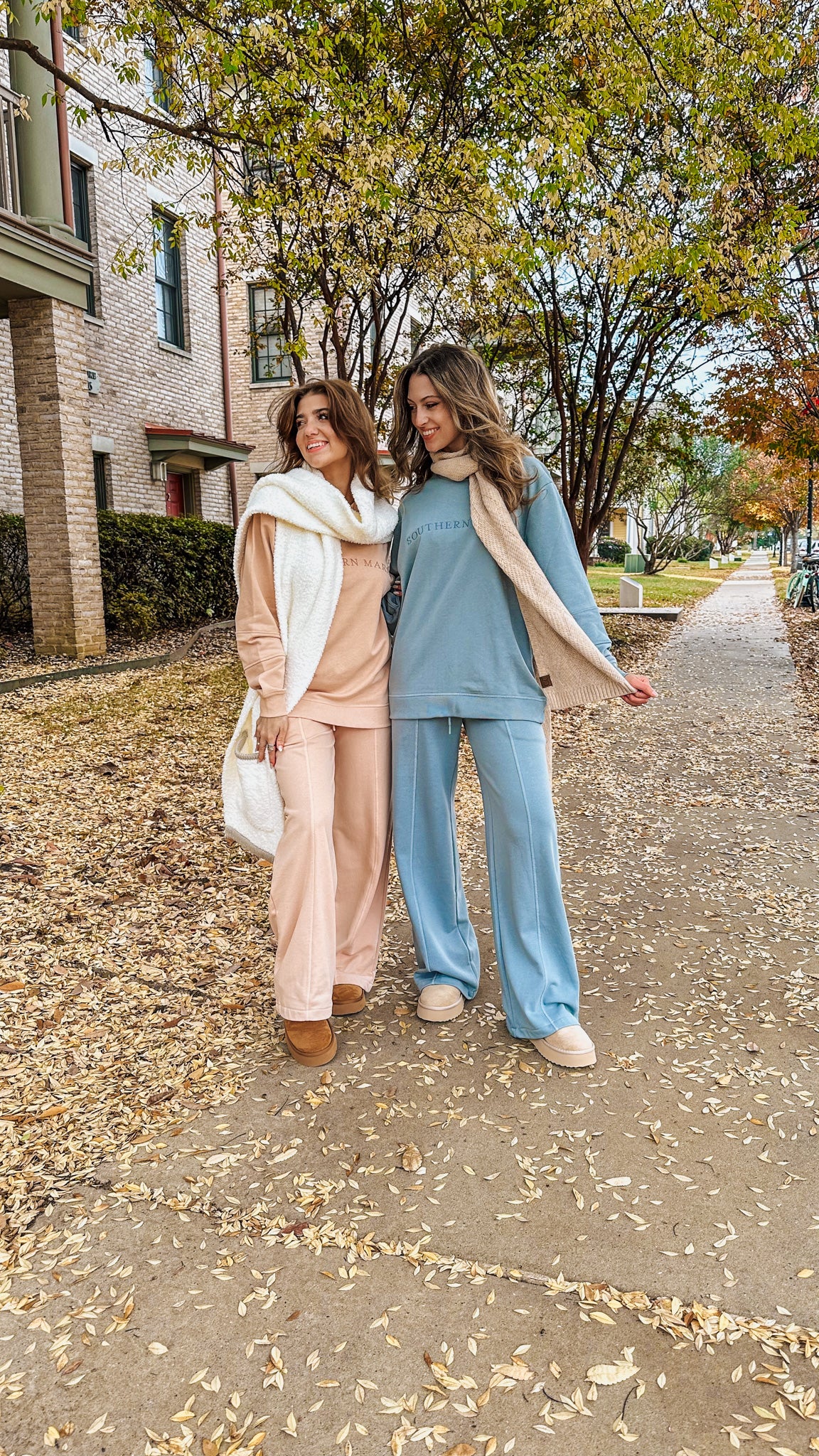 The Meridian Camellia Dusty Pink Southern Marsh Sweatpants
