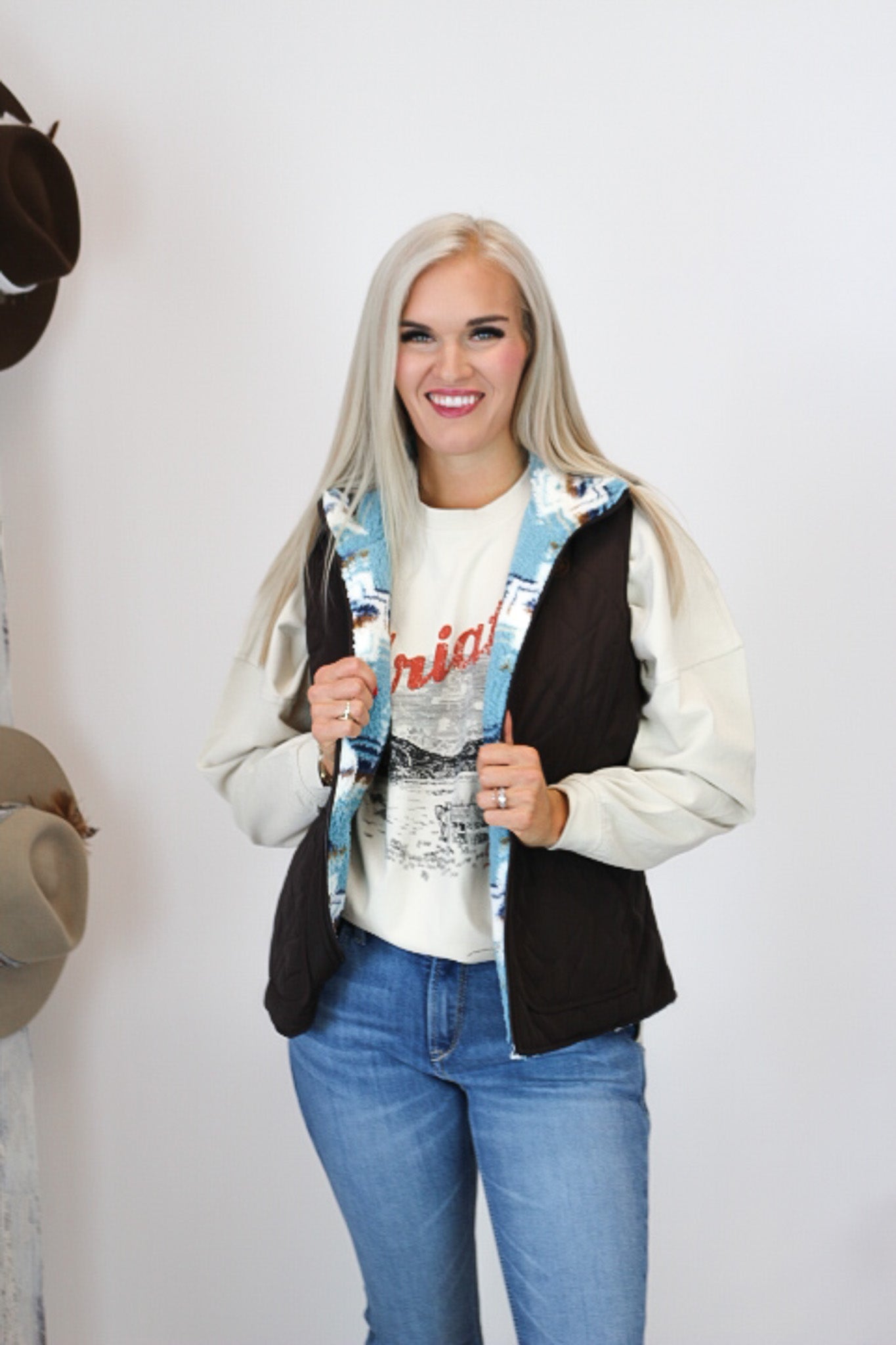 Women's Ariat Mole Dilon 2.0 Reversible Insulated Vest