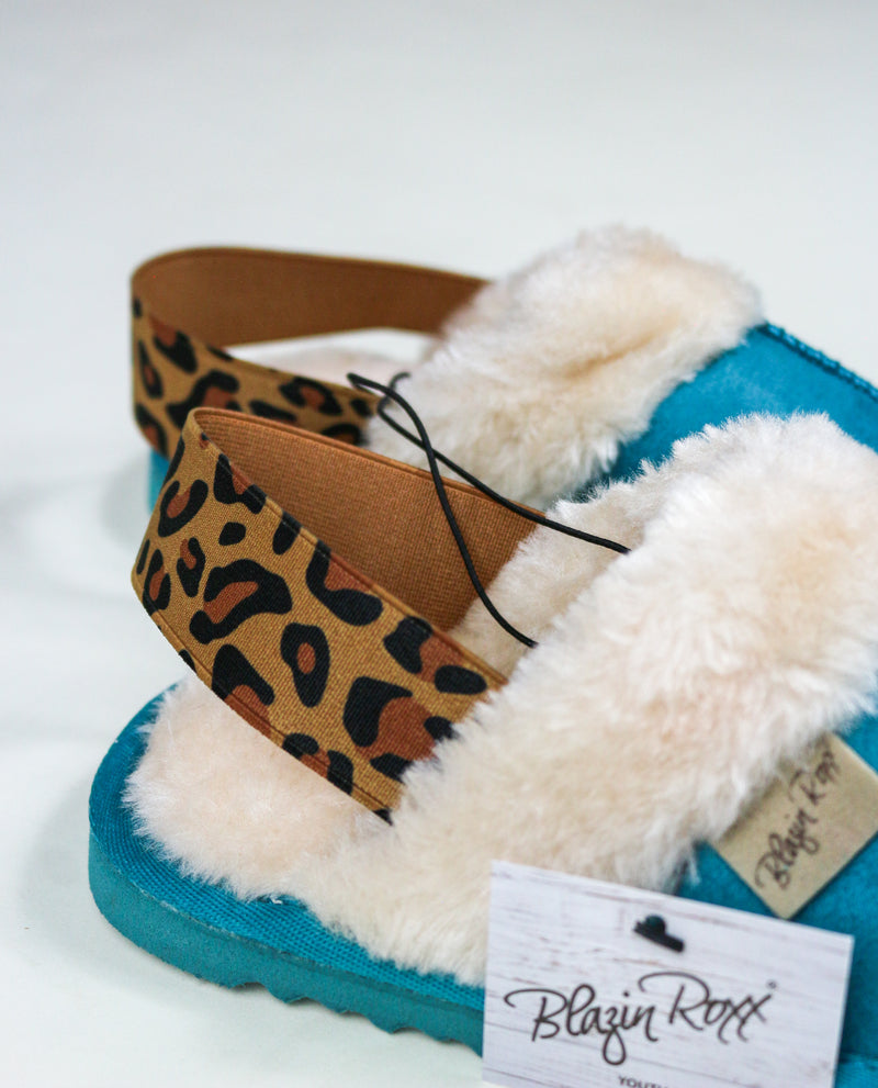 Blazin Roxx Turquoise Girls Ivory & Leopard Print Faux Fur Collar Slippers