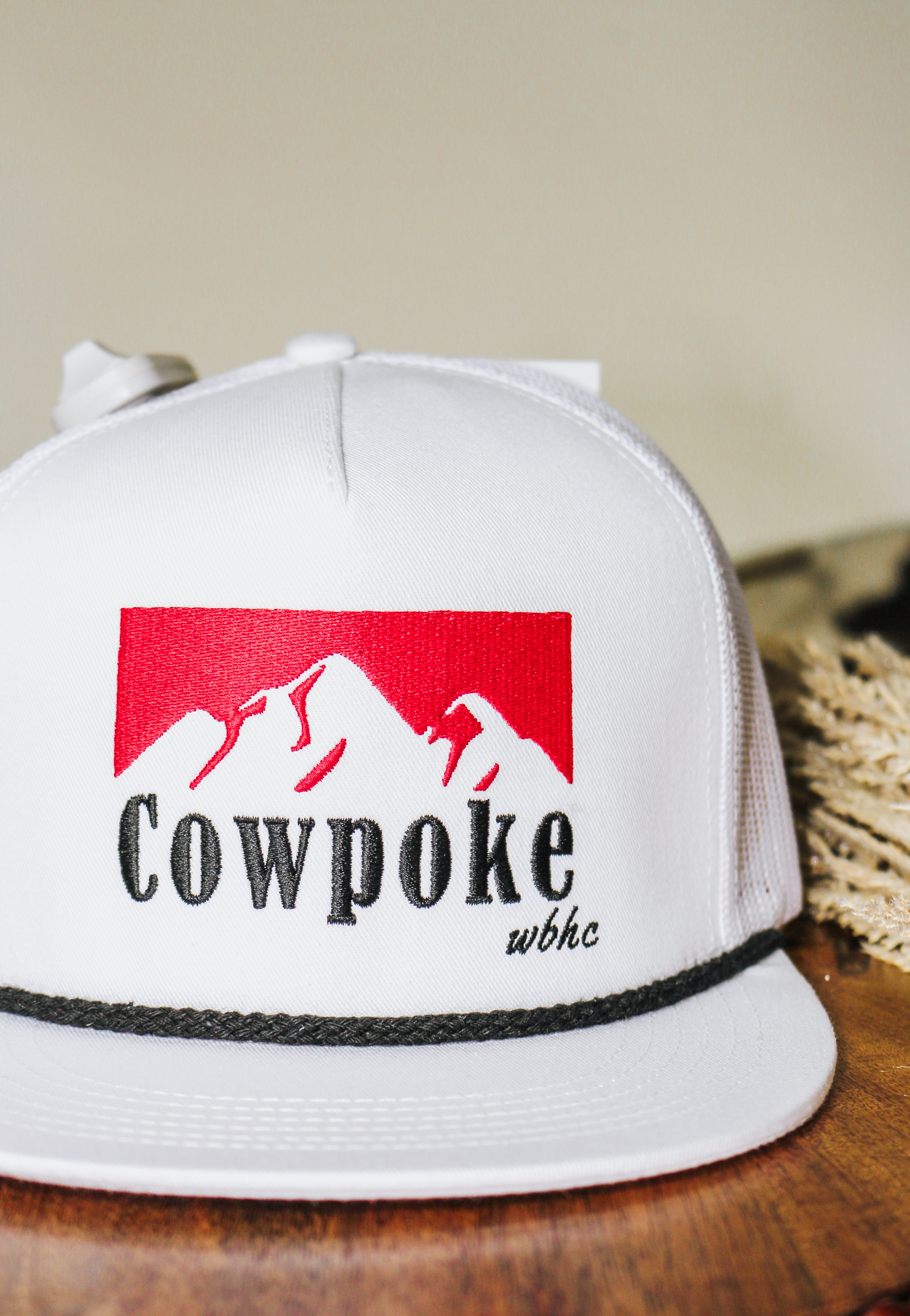 Cowpoke White On White Mesh Cap – Dales Clothing Inc