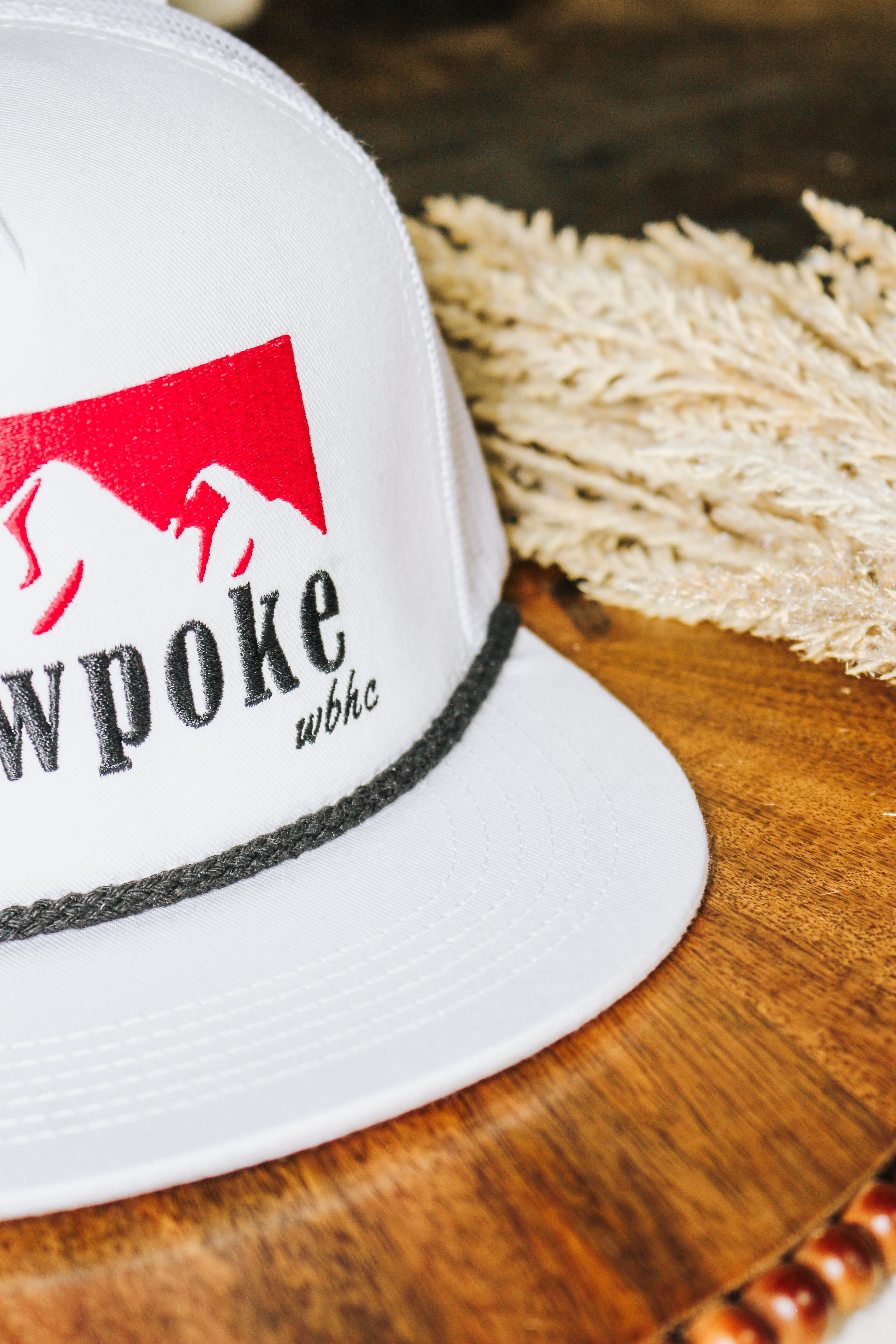 Cowpoke White On White Mesh Cap – Dales Clothing Inc