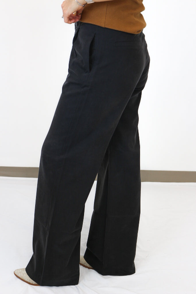 Tinley Black Mid Rise Wide Leg Jeans KanCan