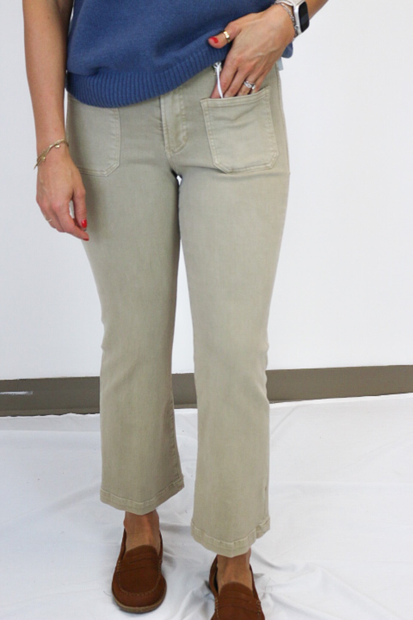 Jeanne Nomad Flare Dear John Jean