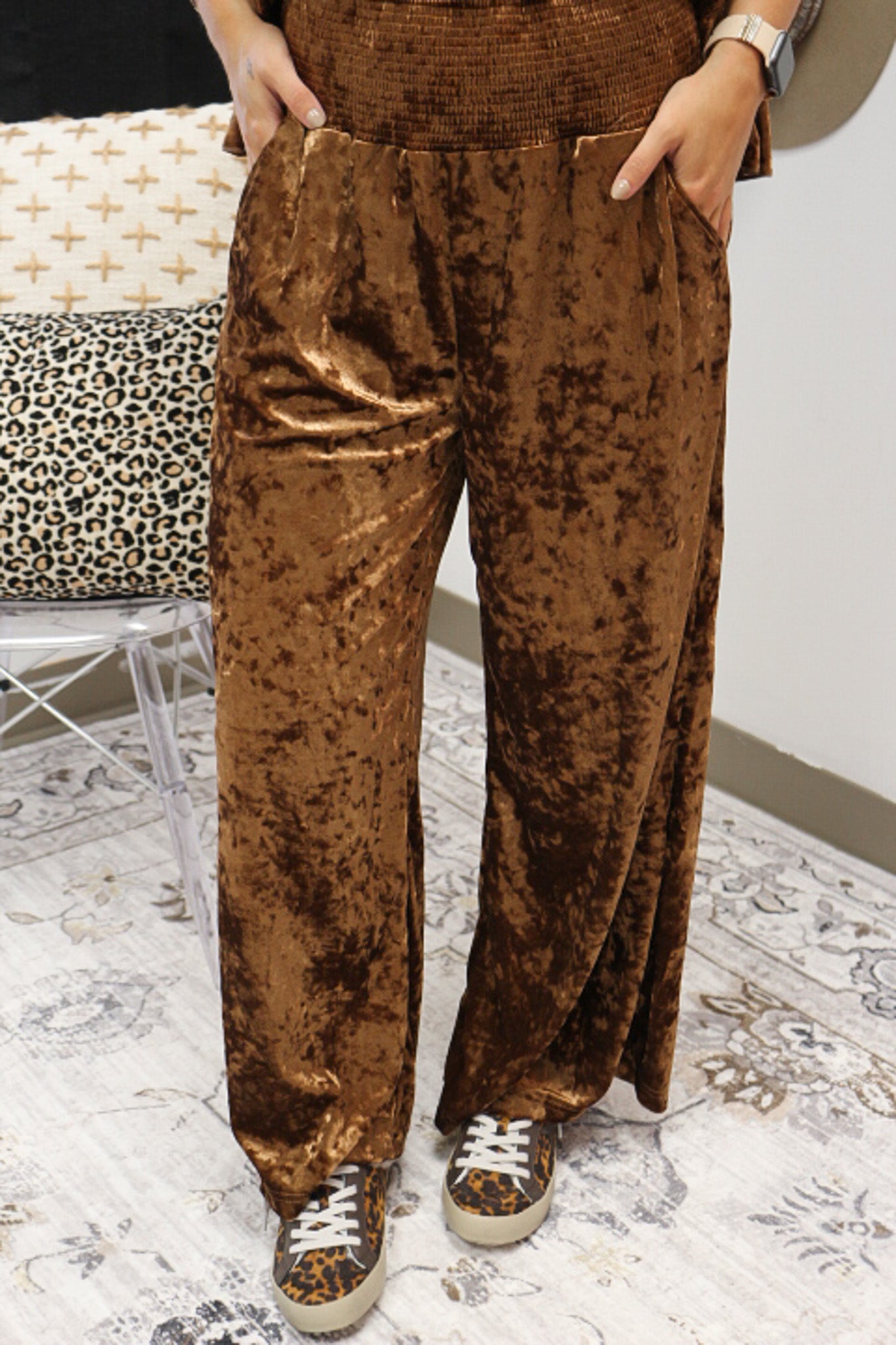 Sweet Smiles Velvet Pants -2 Colors