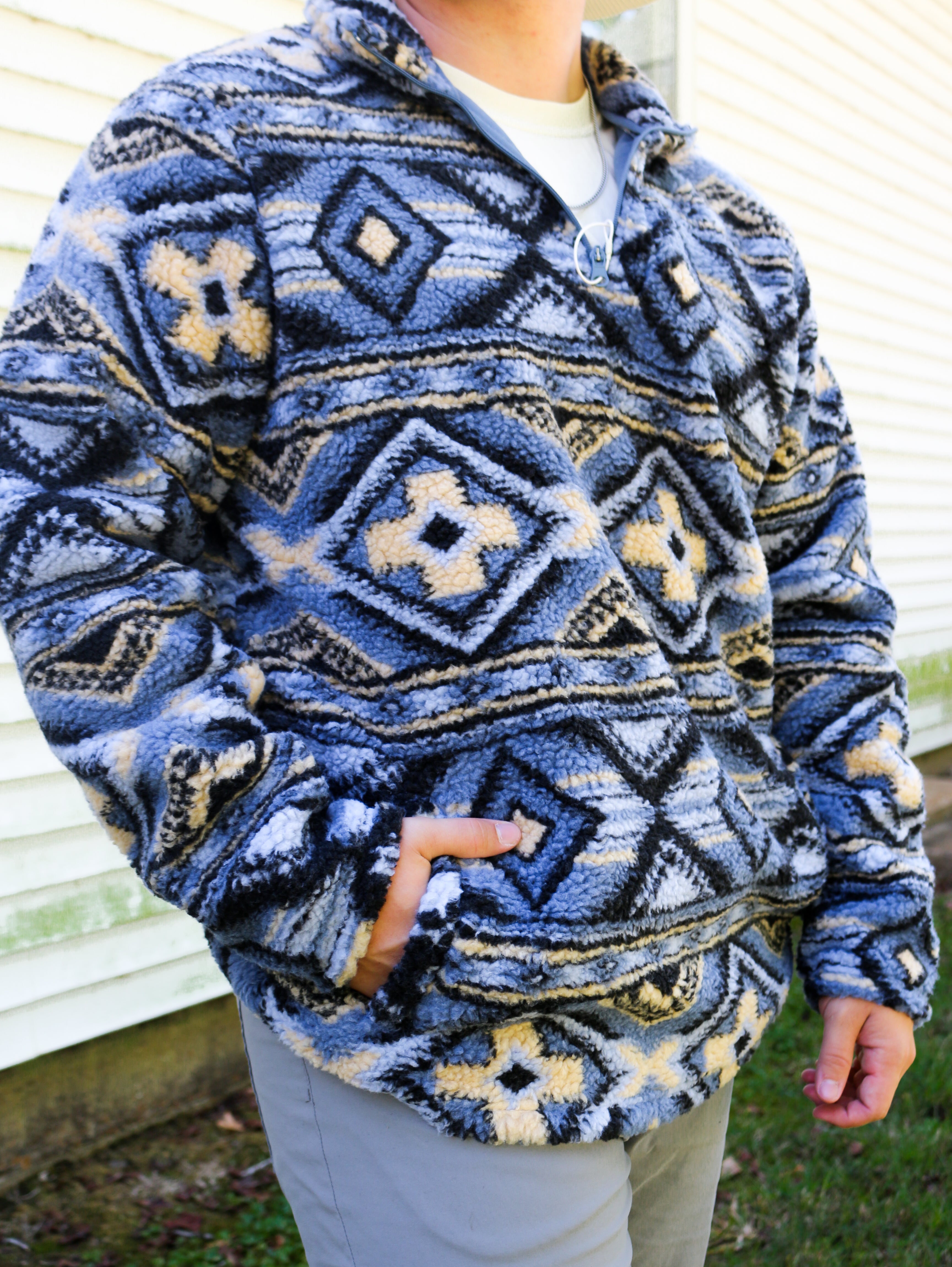 Wrangler Water Blue Tribal Heavyweight Sherpa Pullover