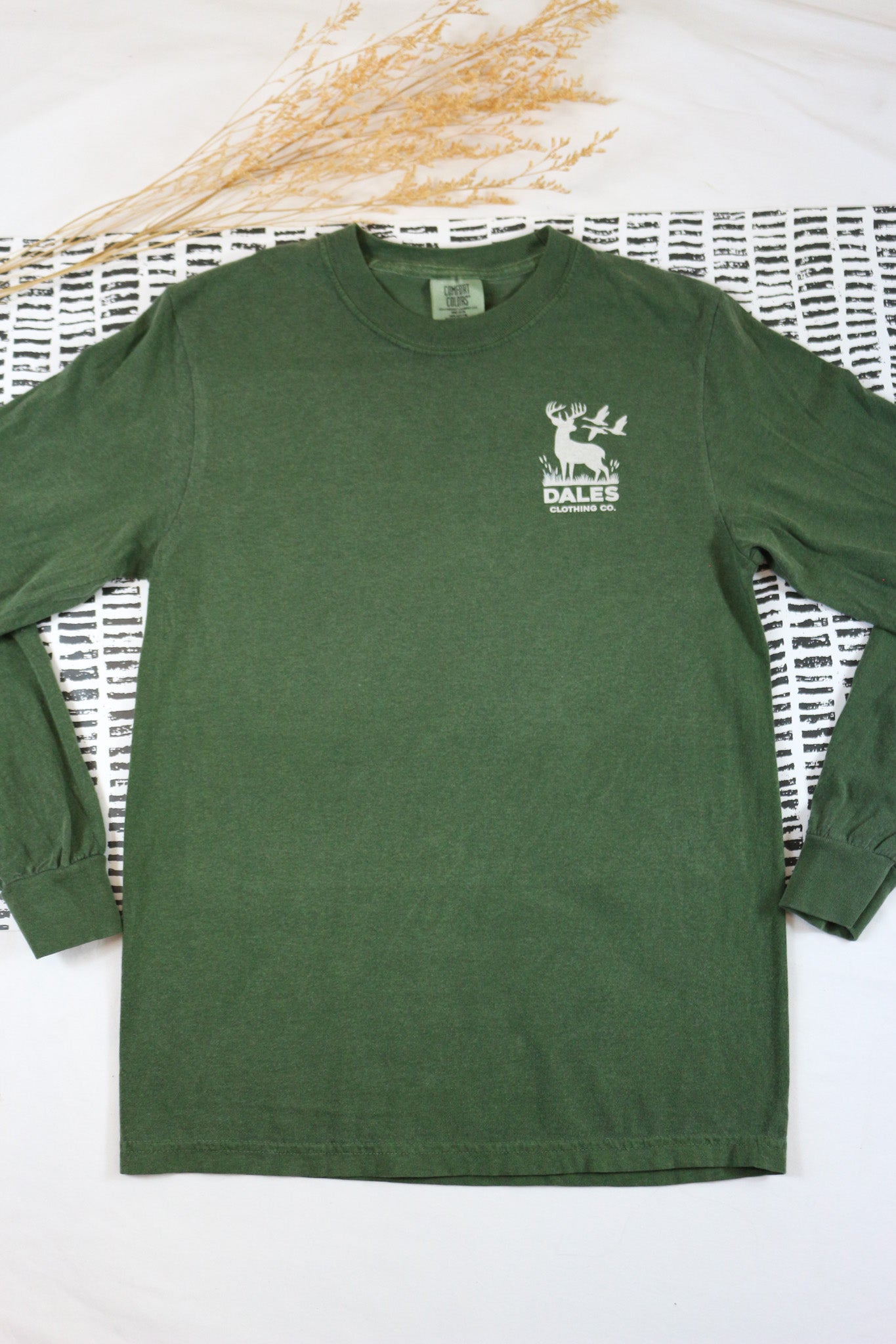 Mens Dales Clothing Hunting Tee -2 Colors