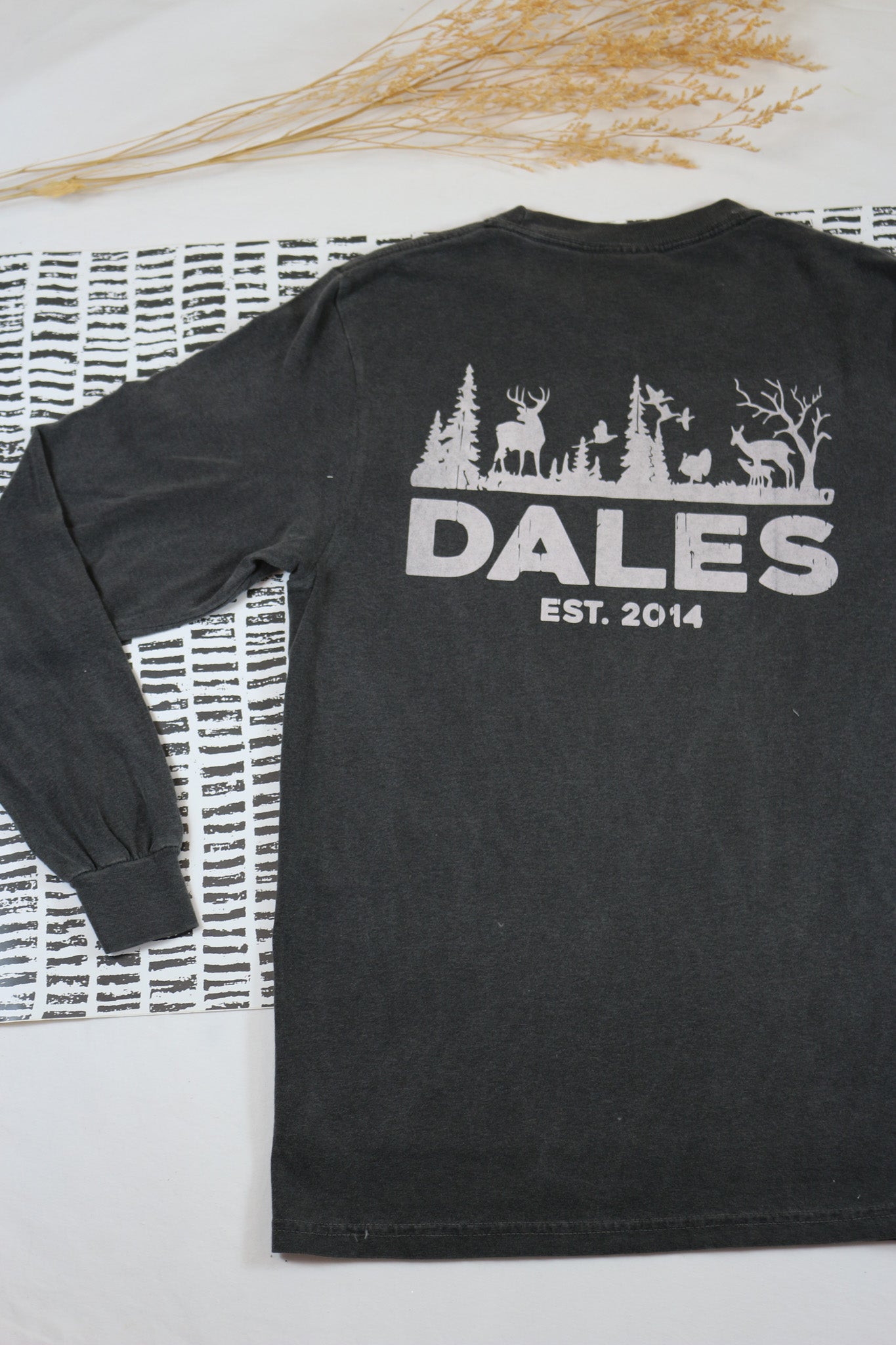 Mens Dales Clothing Hunting Tee -2 Colors