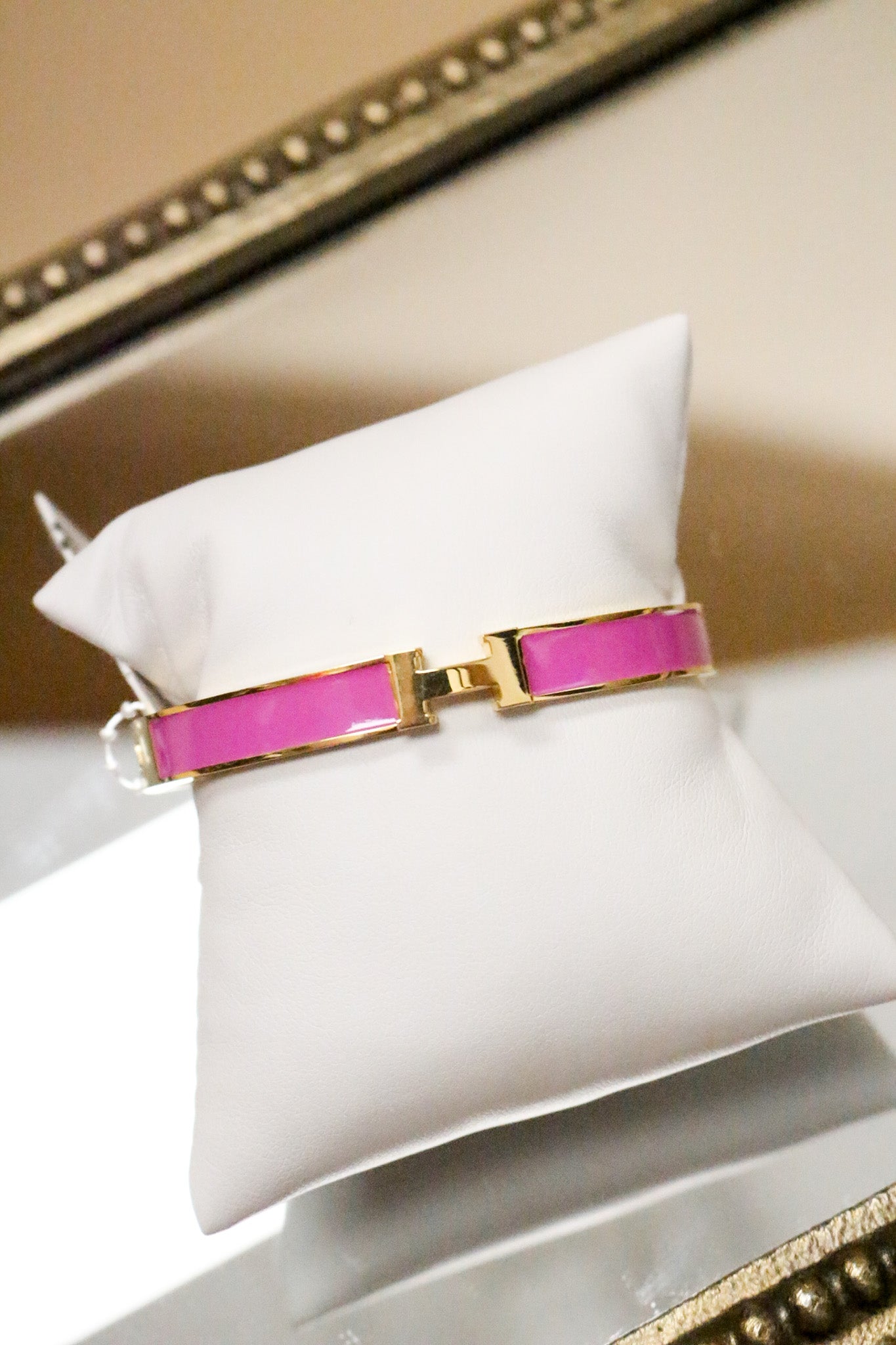 Waterproof Stainless-Steel Gold H Bracelet -2 Colors