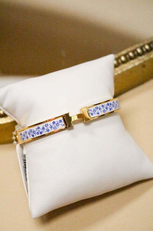 H Stainless Steel Hinged Blue White Bangle Bracelet