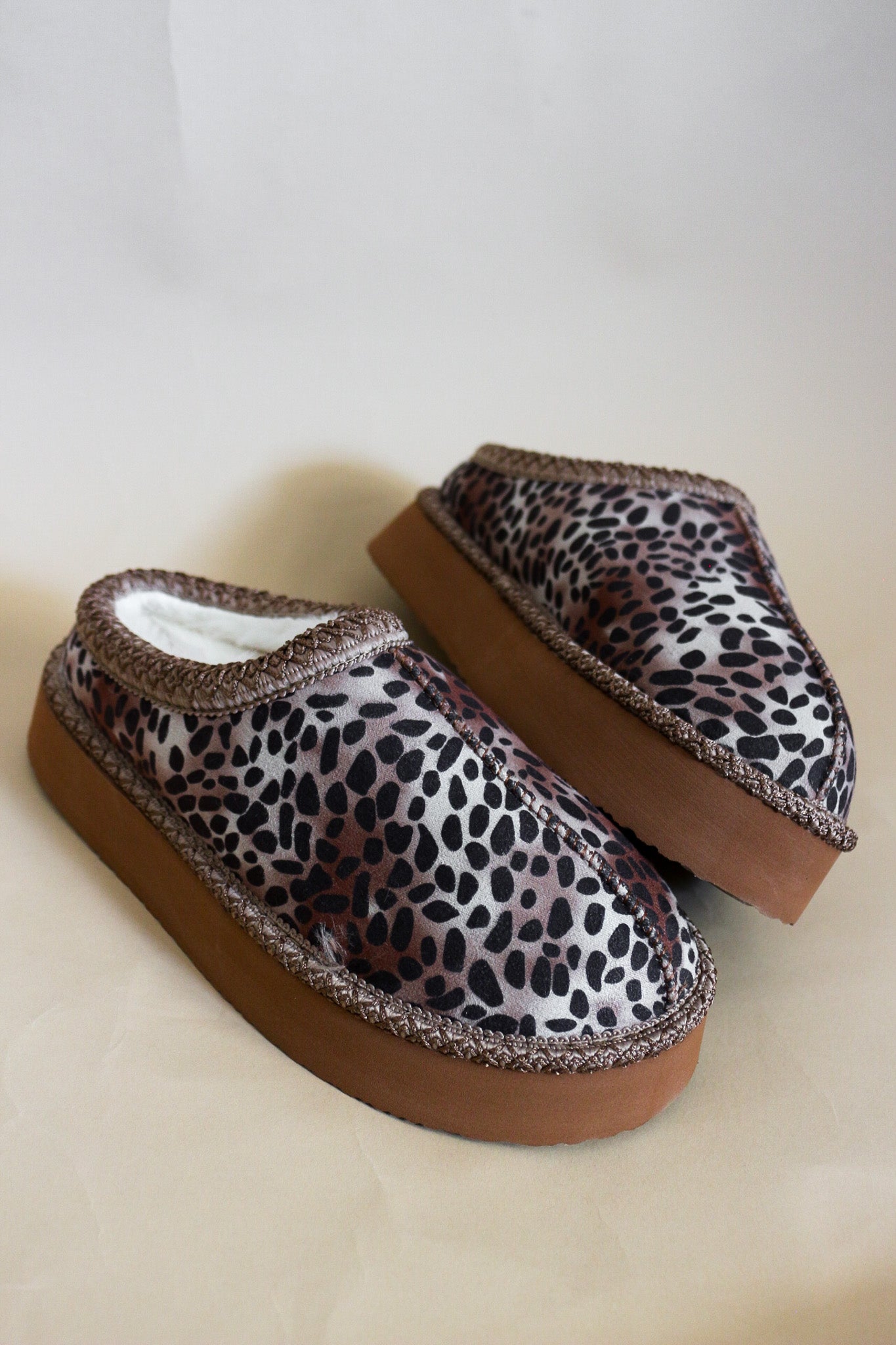 Christy Platform House Shoes -2 Colors