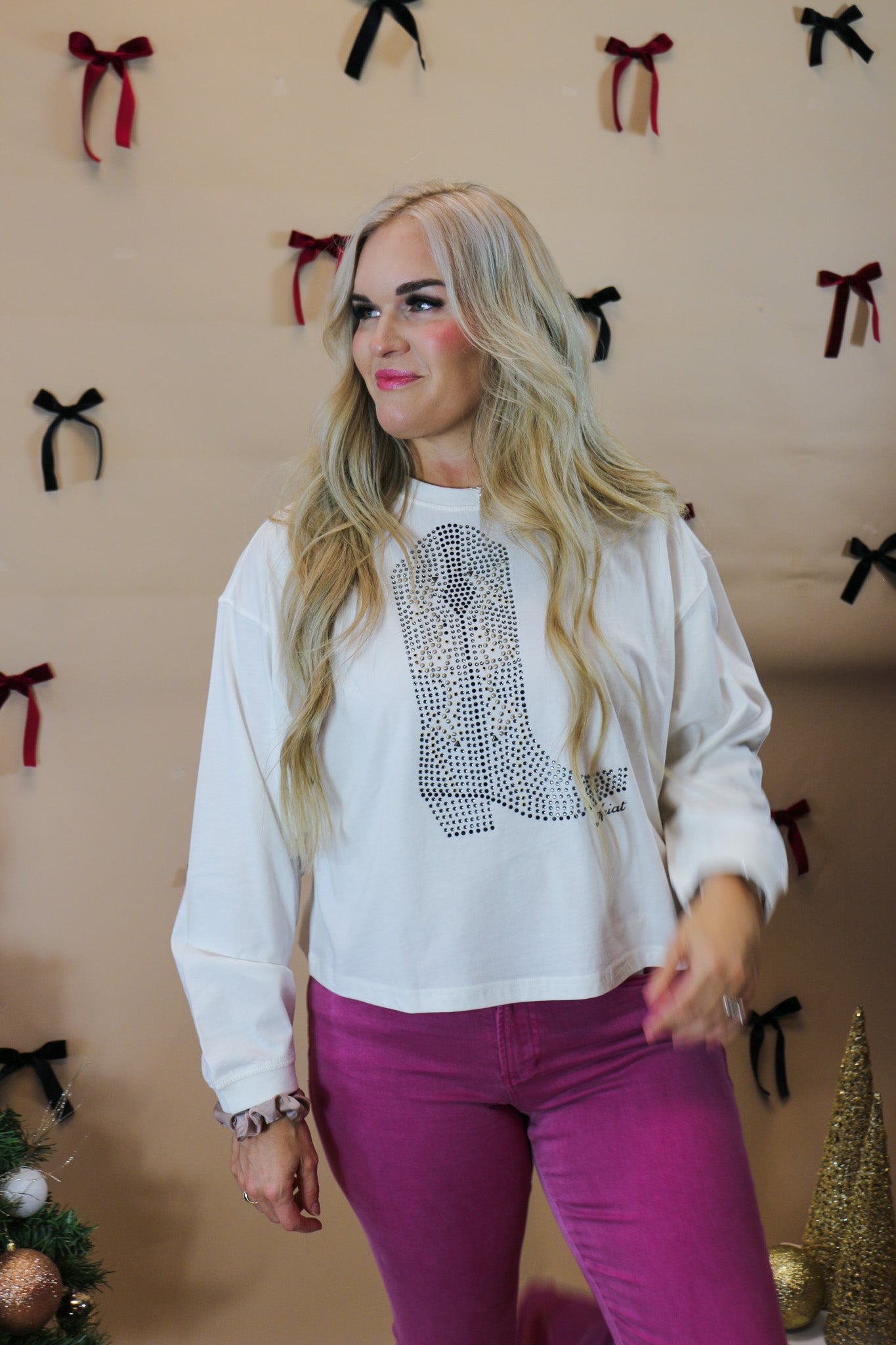 Meant for Walking Rhinestone Boot White Ariat Tee