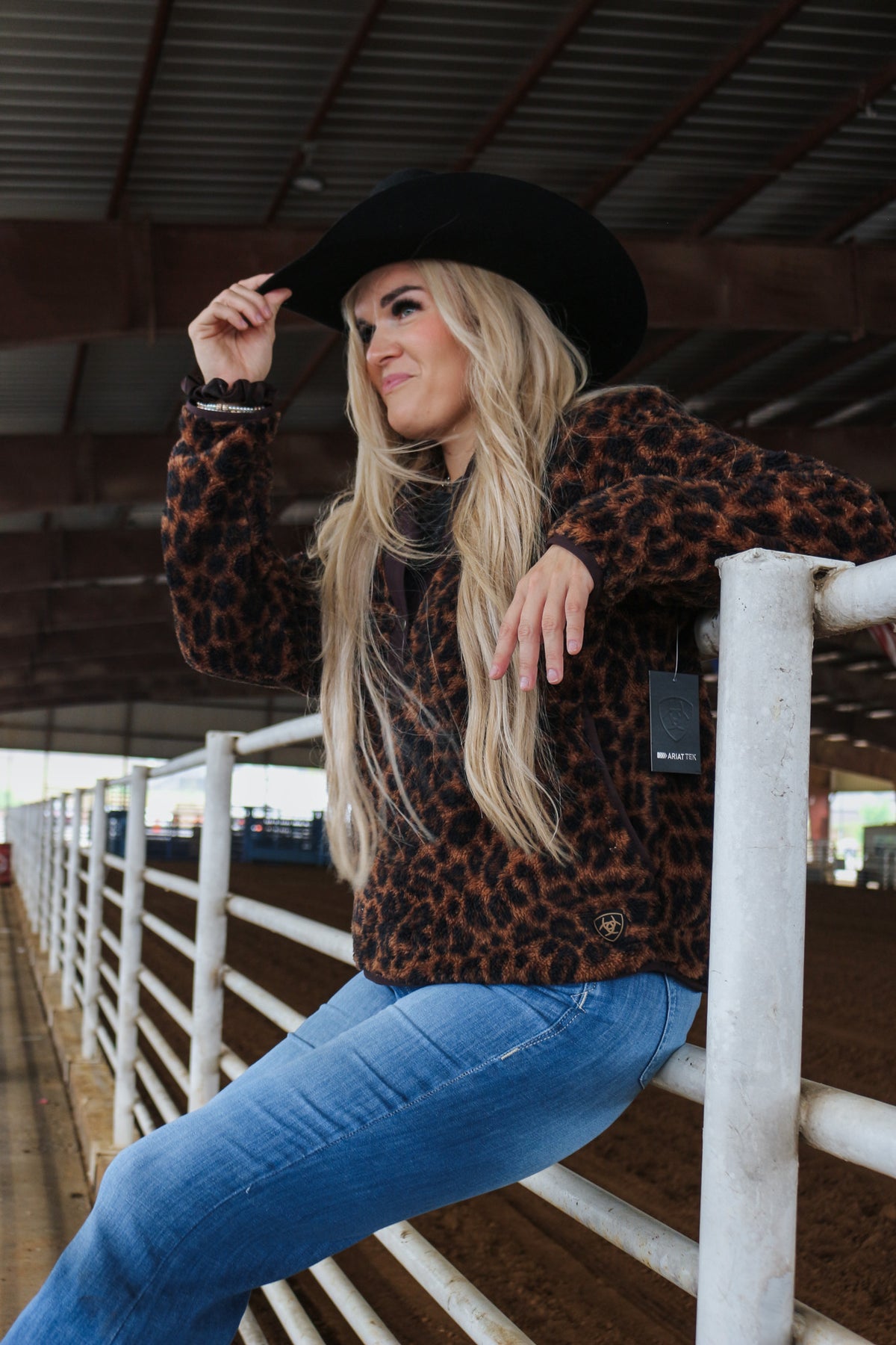Ariat Womens Leopard Sherpa Pullover