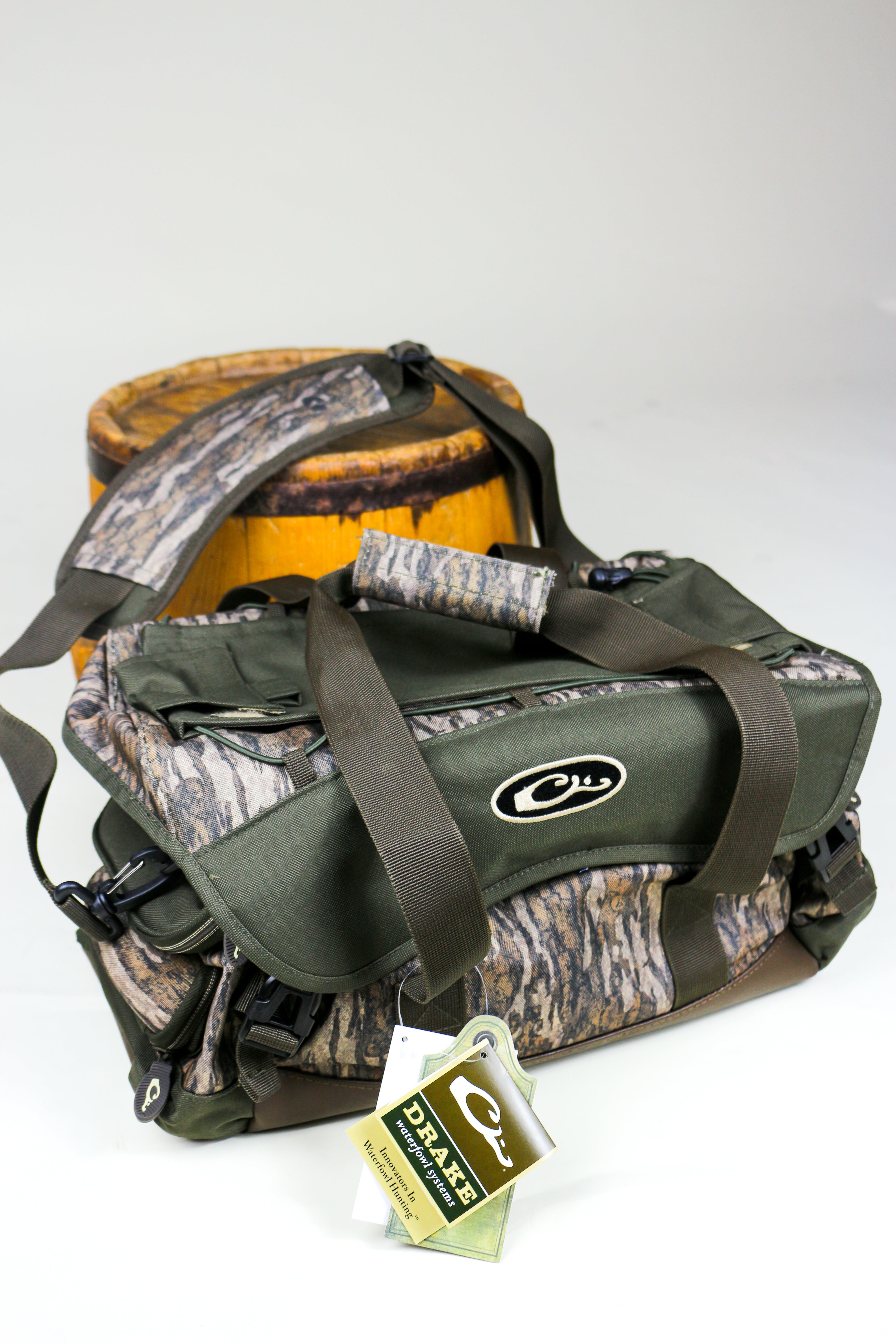 Drake Waterfowl Stand-Up Decoy Bag - Large ☆ The Sporting Shoppe ☆  Richmond, Rhode Island