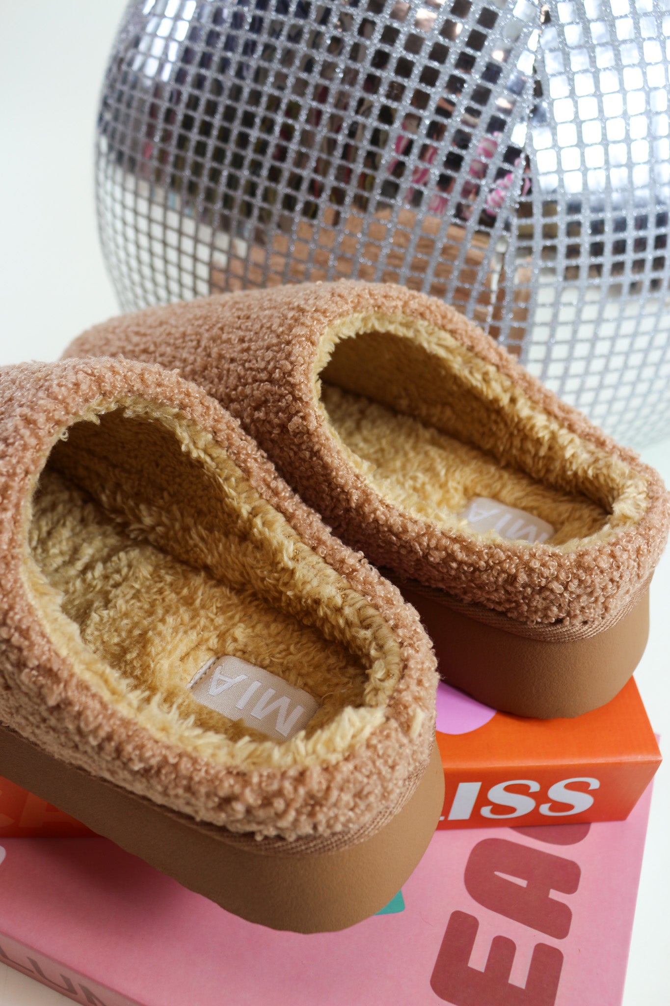 Mia Icee Sherpa House Slippers -2 Colors