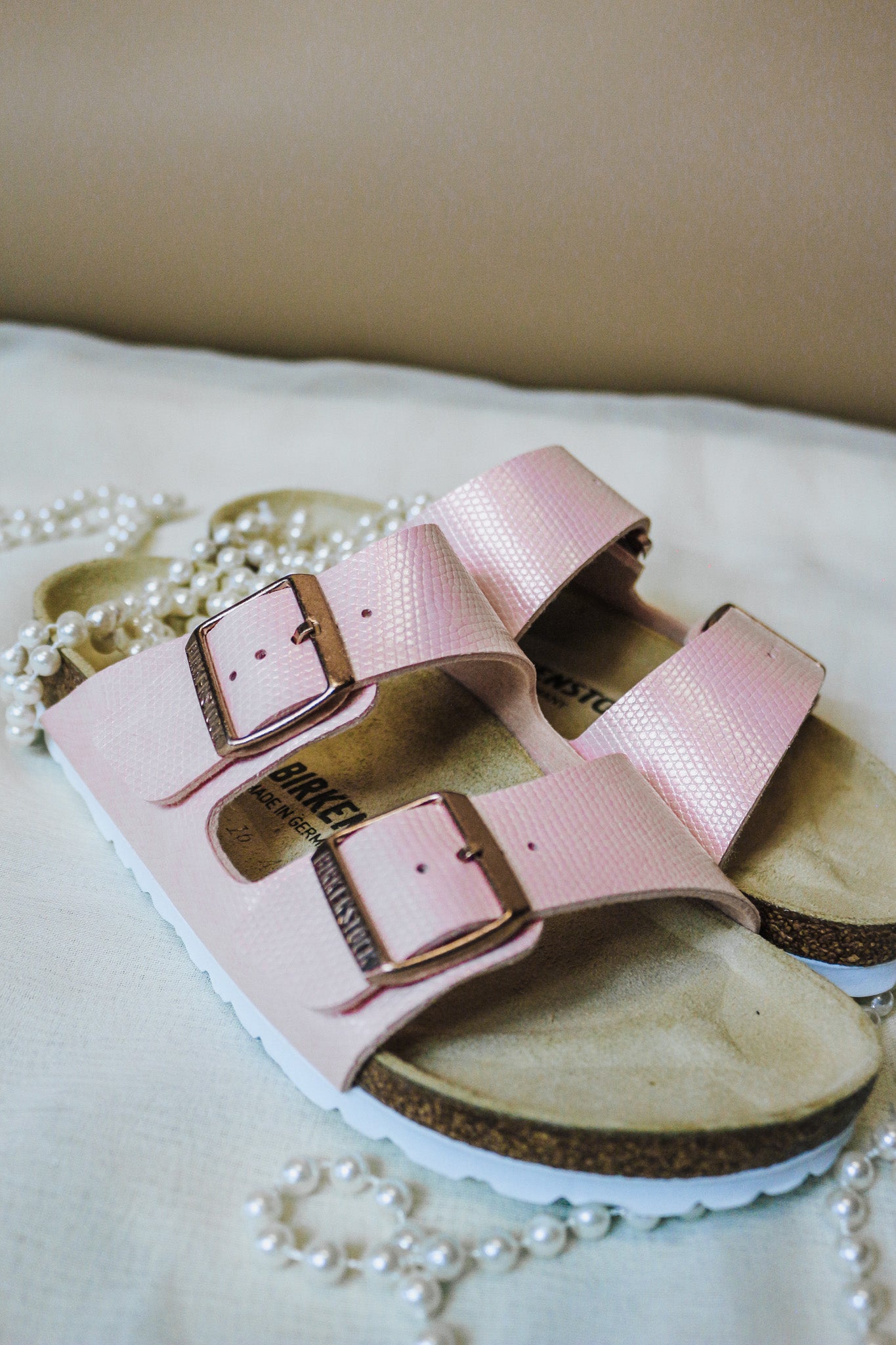 Rose shops gold birkenstock