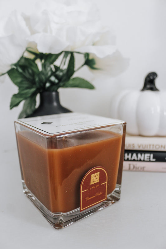 Cinnamon Cider 12oz Cube Glass Candle