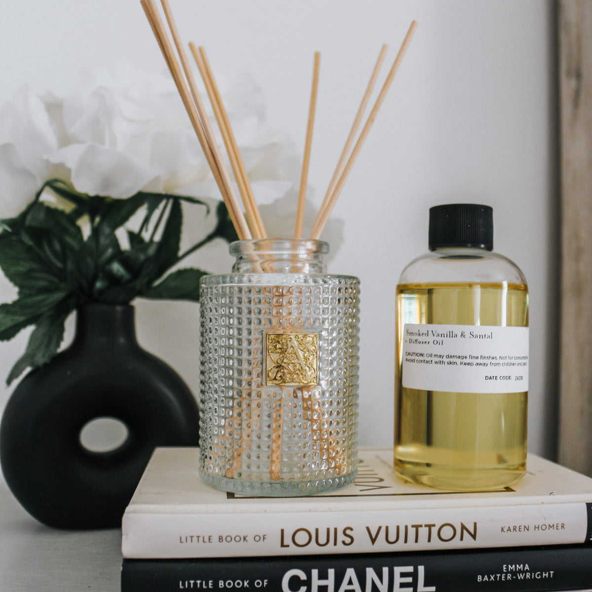 Smoked Vanilla & Santal Reed Diffuser Set – Dales Clothing Inc
