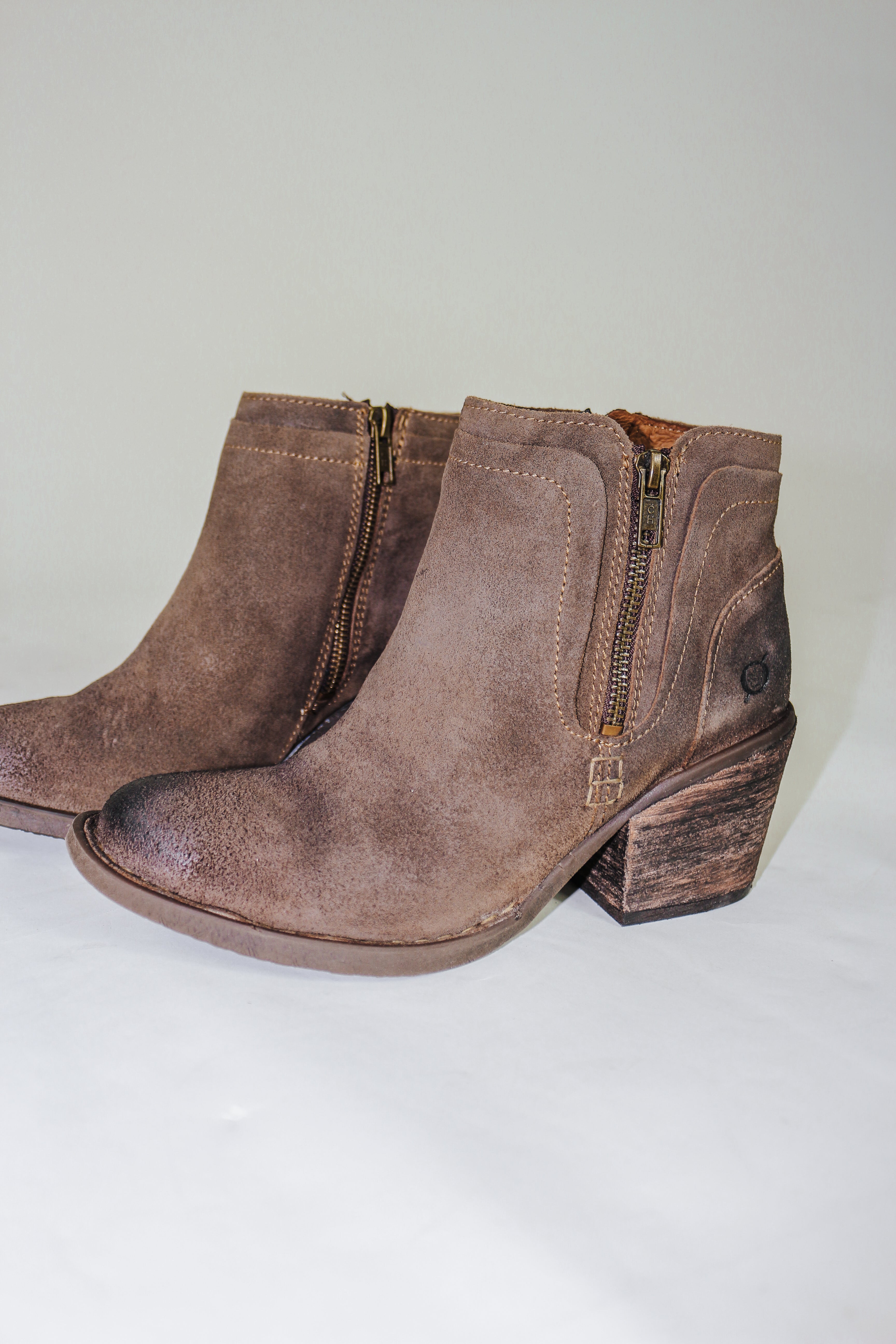 Born cheap taupe booties