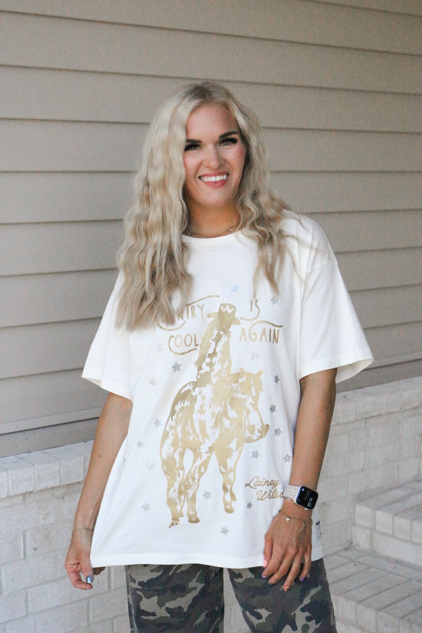 Wrangler Lainey Wilson Cream Country Cool Tee