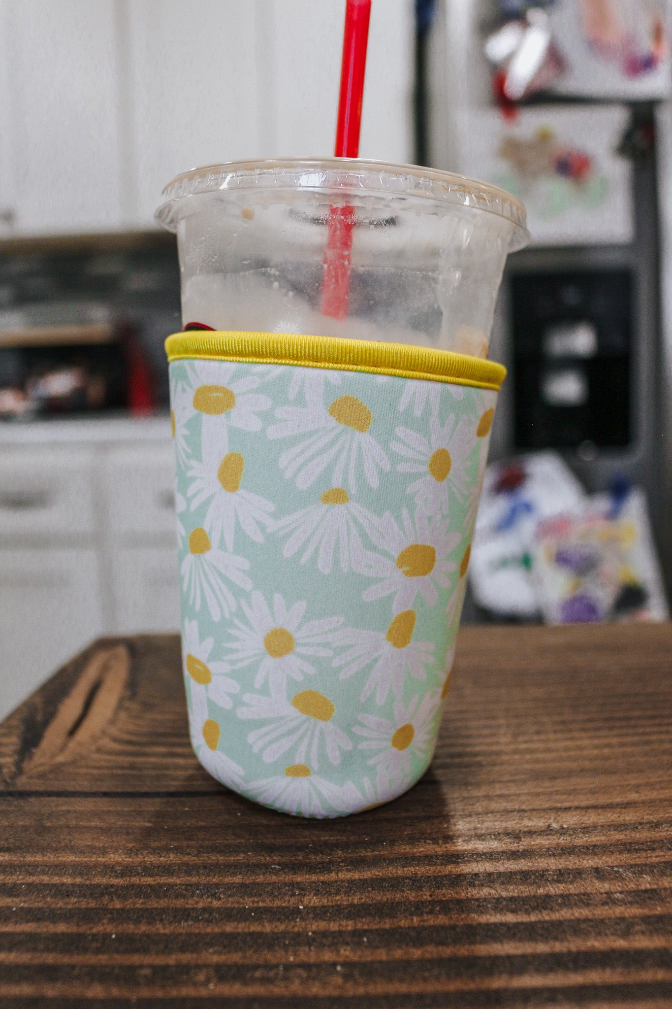 Simply Southern Daisy Drink Sleeve