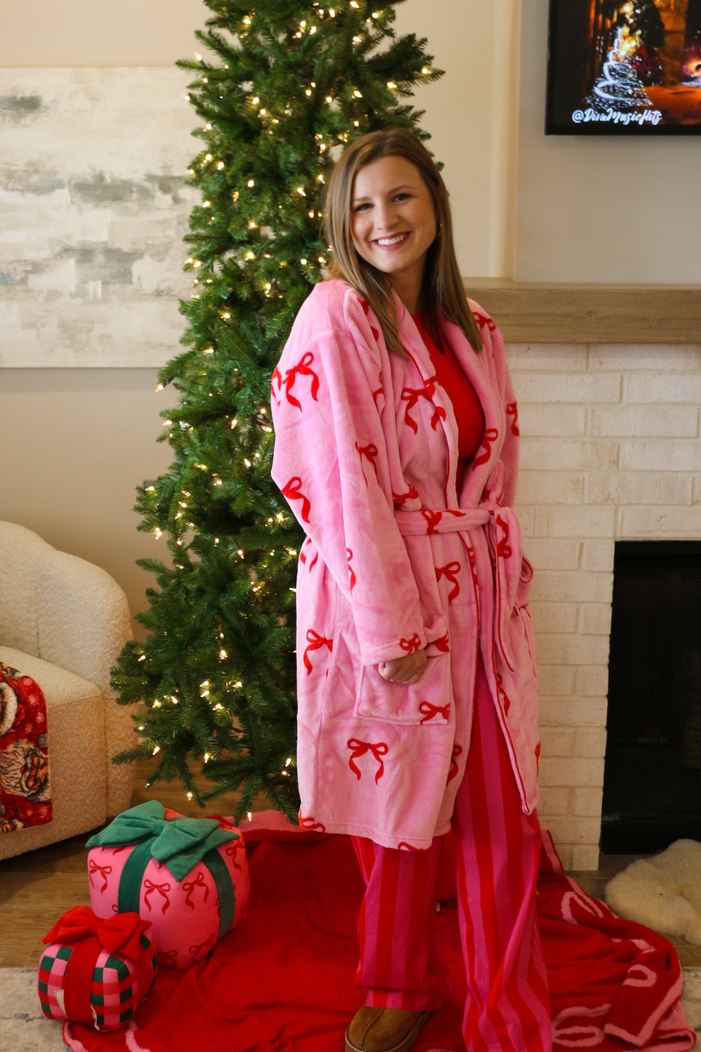 Women's Pink Bow Bath Robe