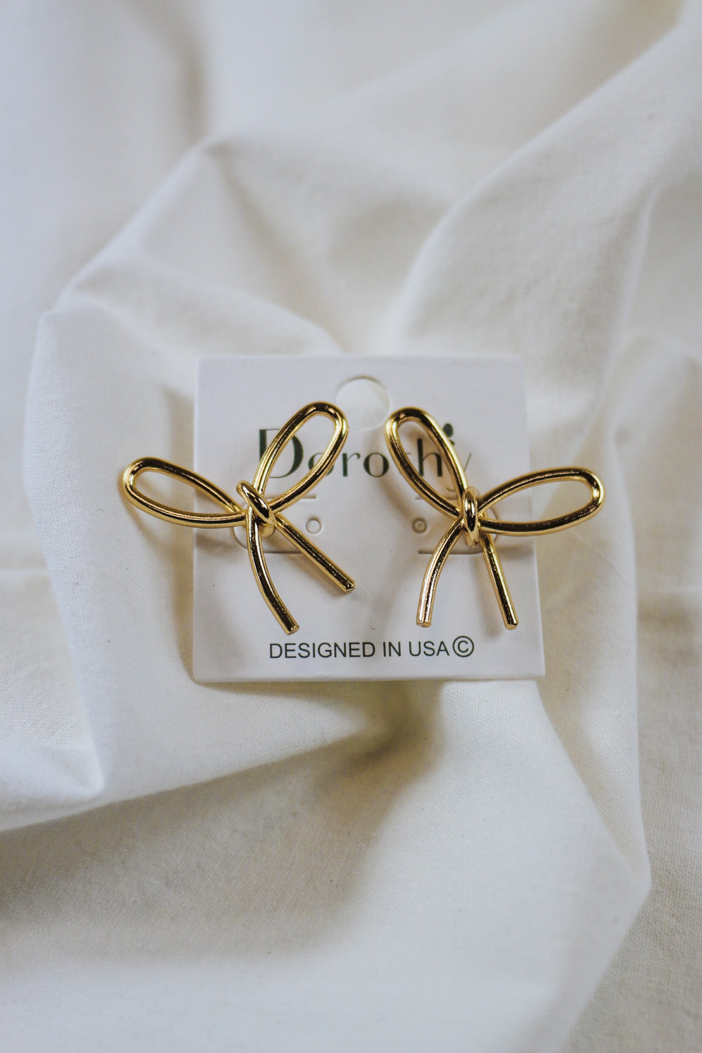 Minimalist Gold Bow Earrings