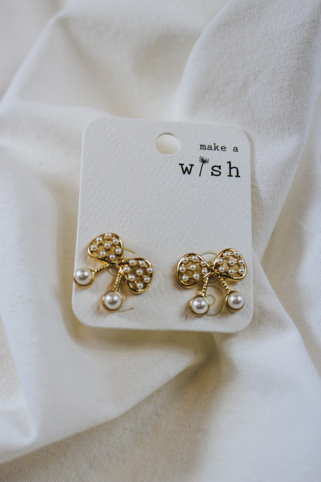 Pearl Gold Bow Earrings