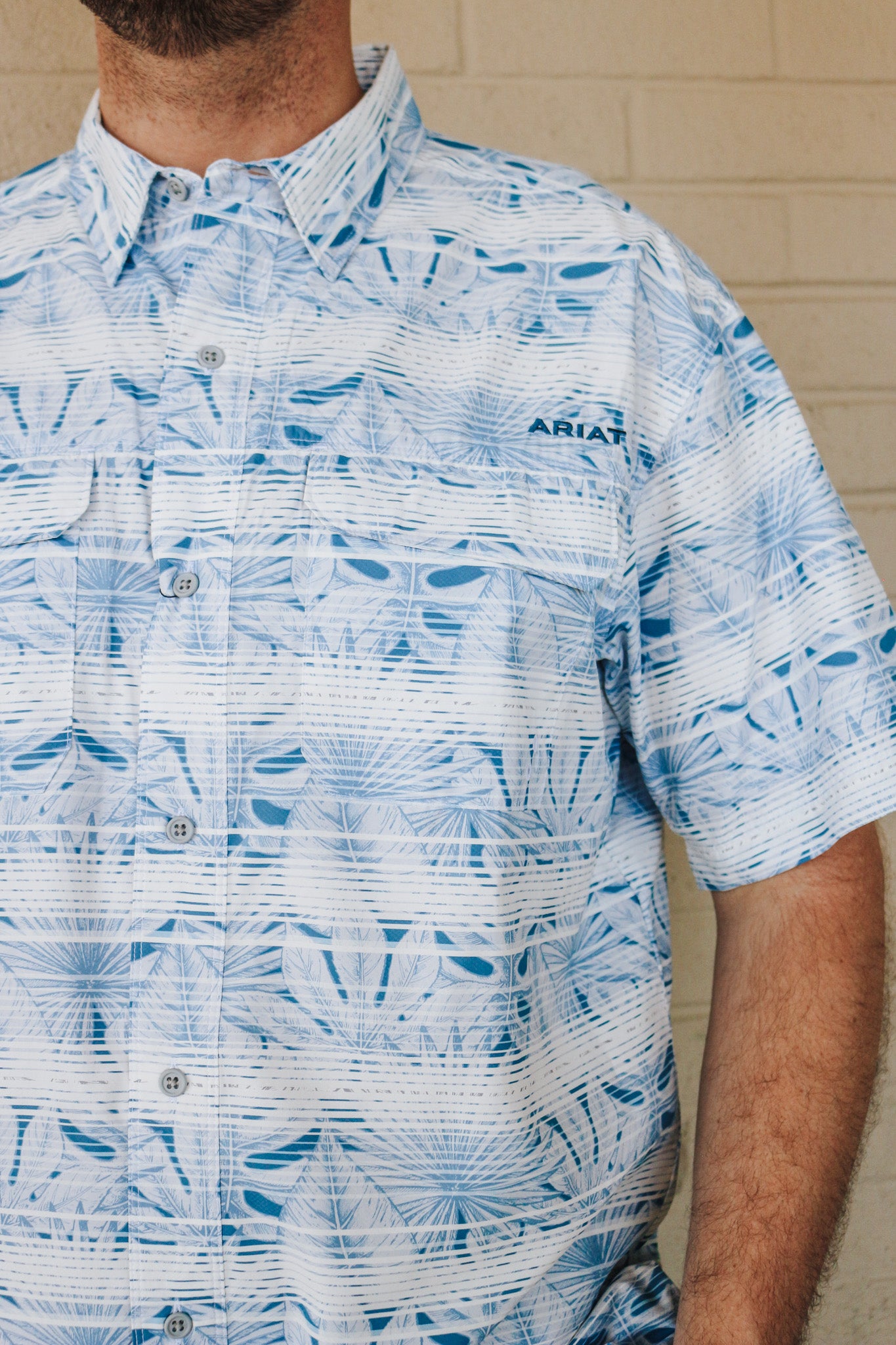 Ariat Men's VentTEK Outbound Classic Fit Shirt- Blue Dawn