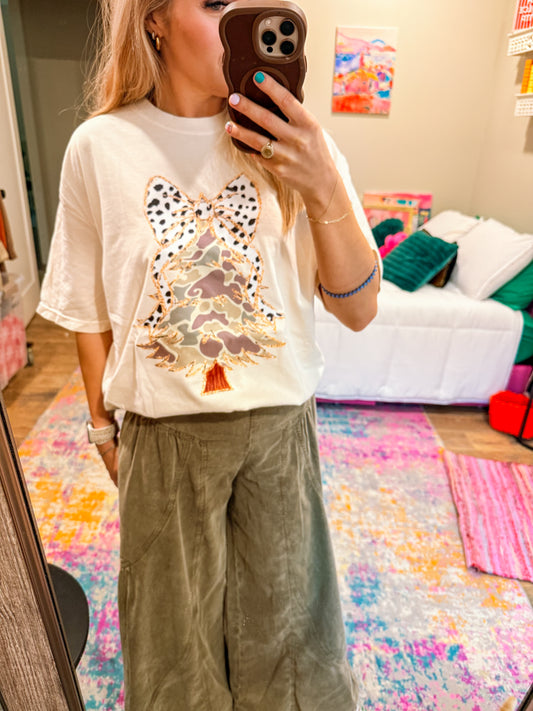 Camo Dotted Christmas Tree Ivory Tee
