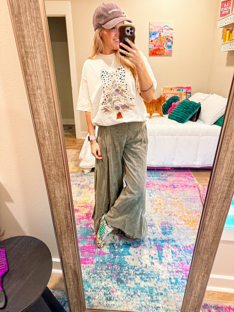 Camo Dotted Christmas Tree Ivory Tee