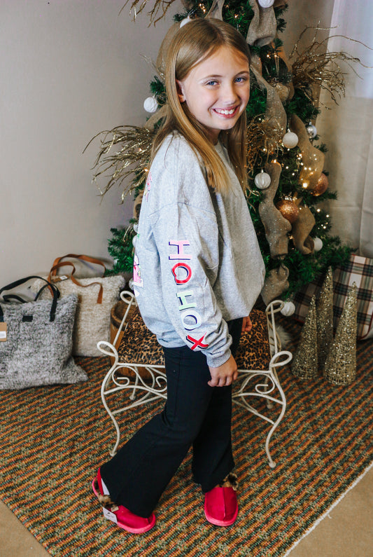 Santa's Coming To Town Heather Grey Youth Girls Long Sleeve Tee