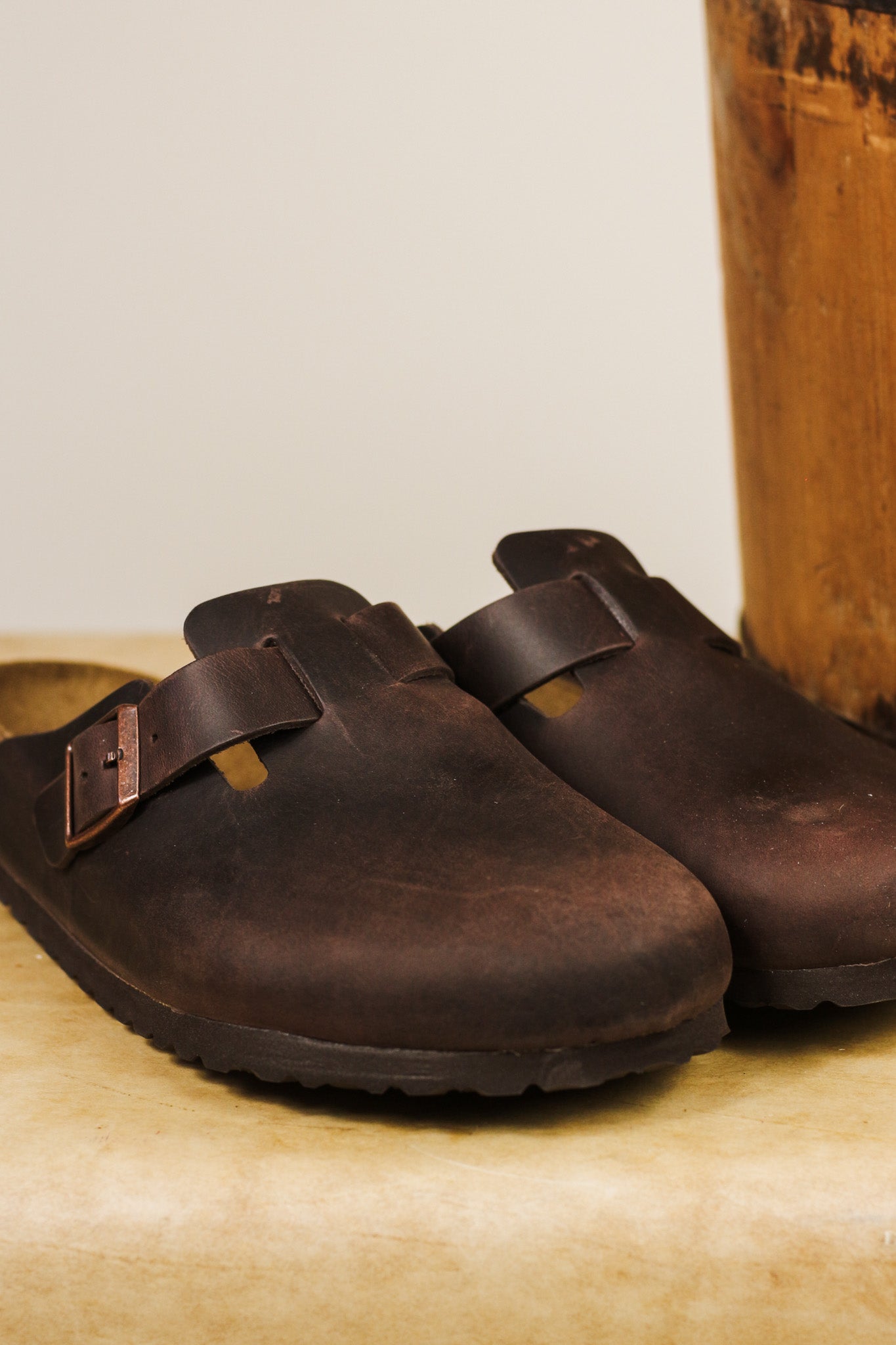 Men's birkenstock boston sales sale