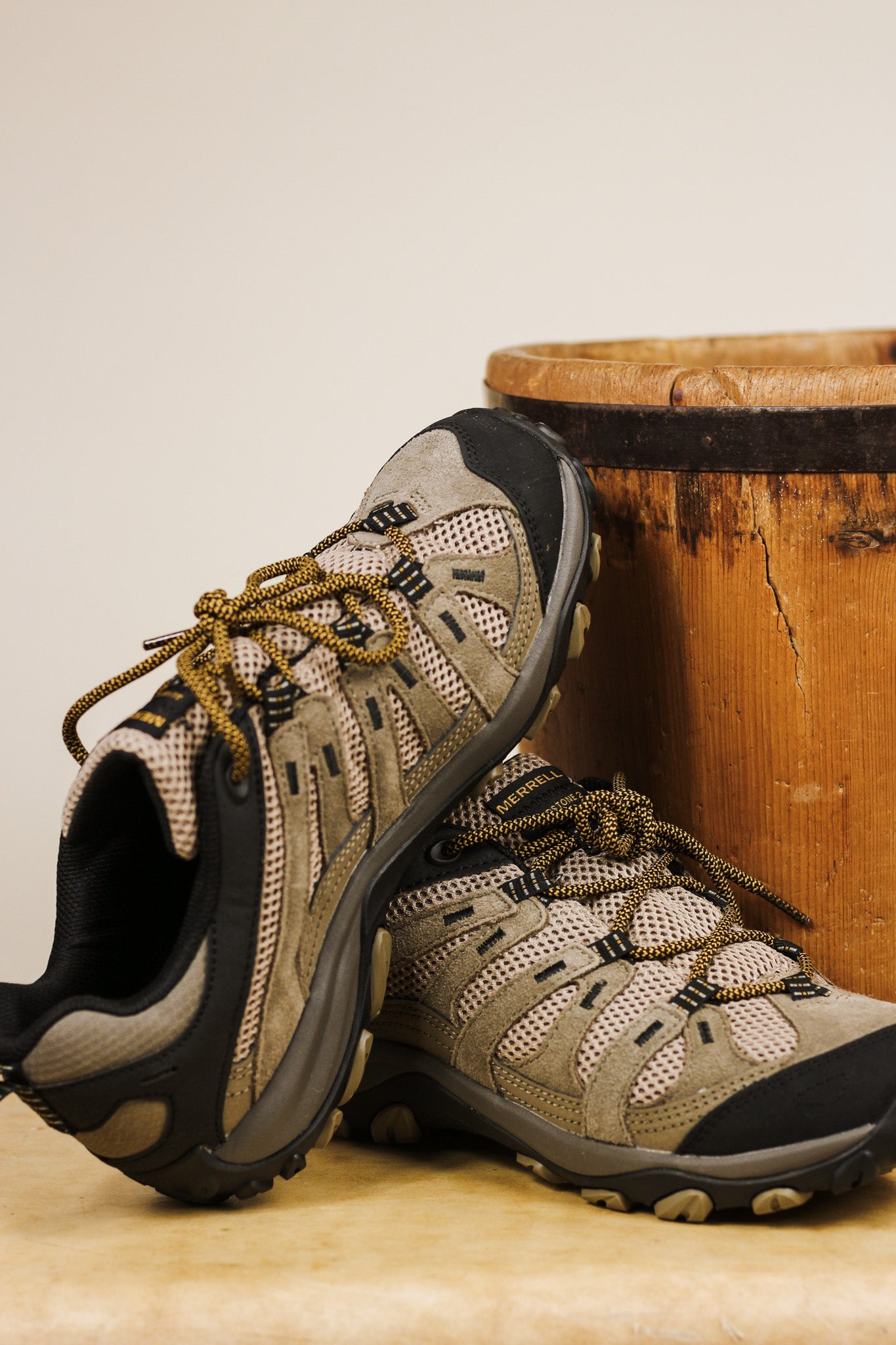 Merrell Men's Alverstone Suede Upper Hiking Trail Boots – Shoe City