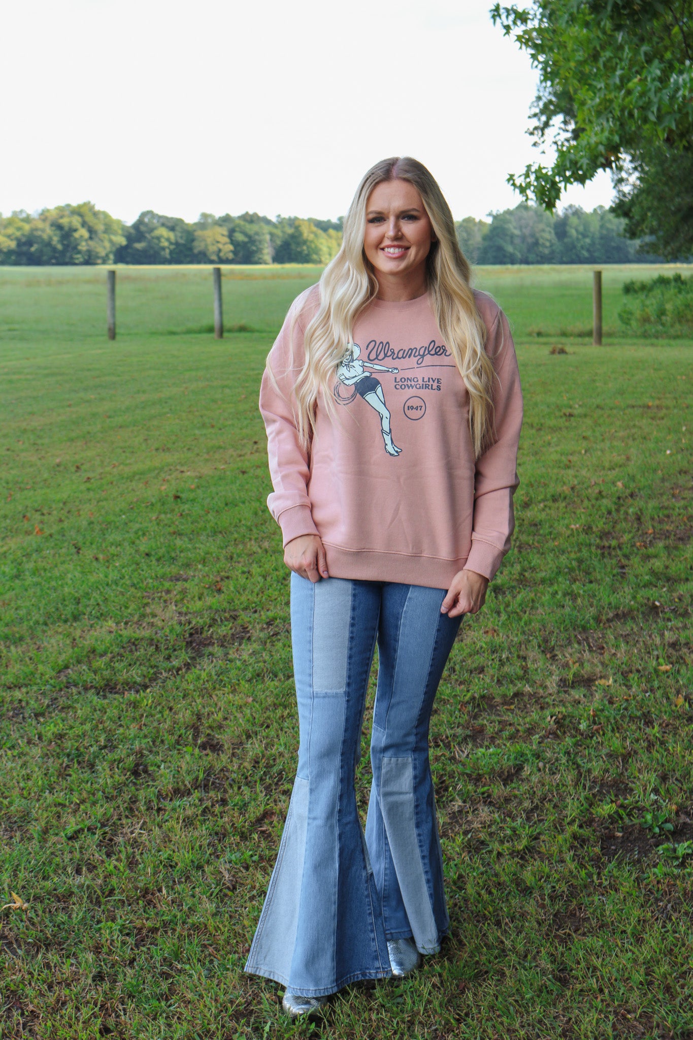 Wrangler Womens Rose Western Pullover