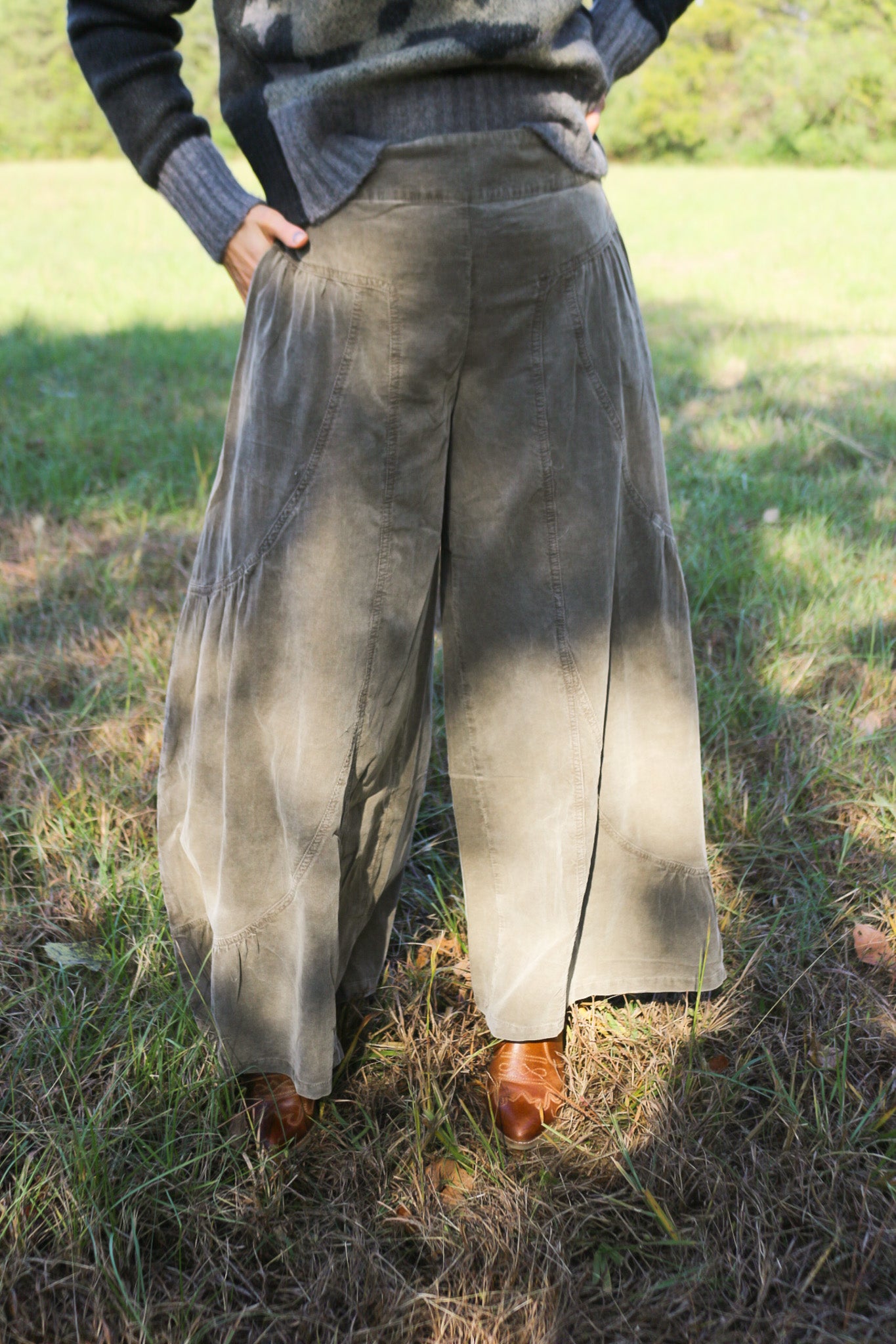 True To Myself Corduroy Pants -2 Colors
