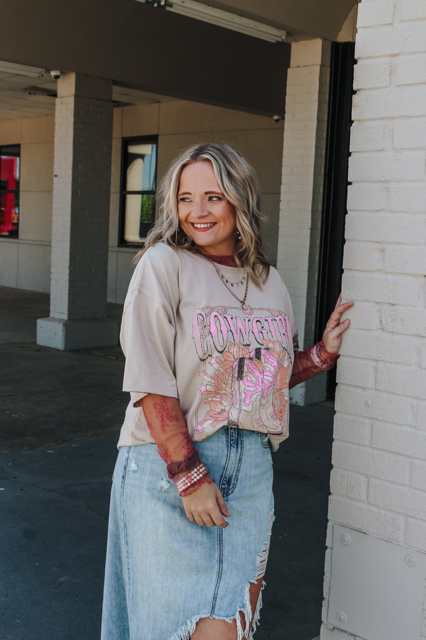 Cowgirl Floral Boots Beige Graphic Tee