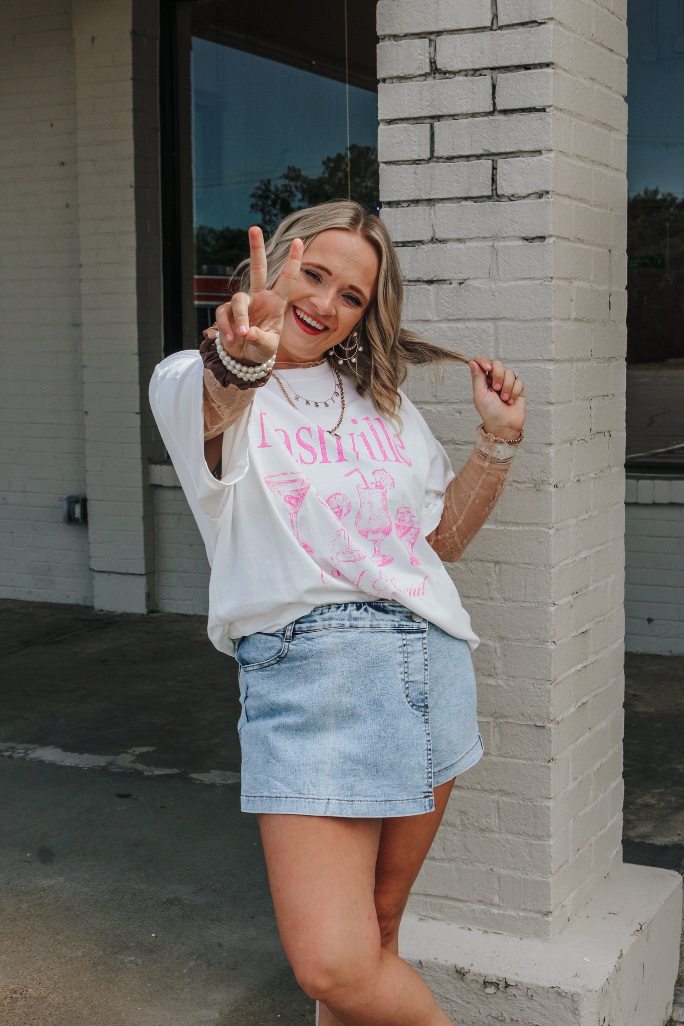 Nashville Cocktail White Graphic Tee