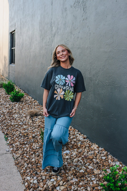 Grow In Grace Pepper Grey Graphic Tee